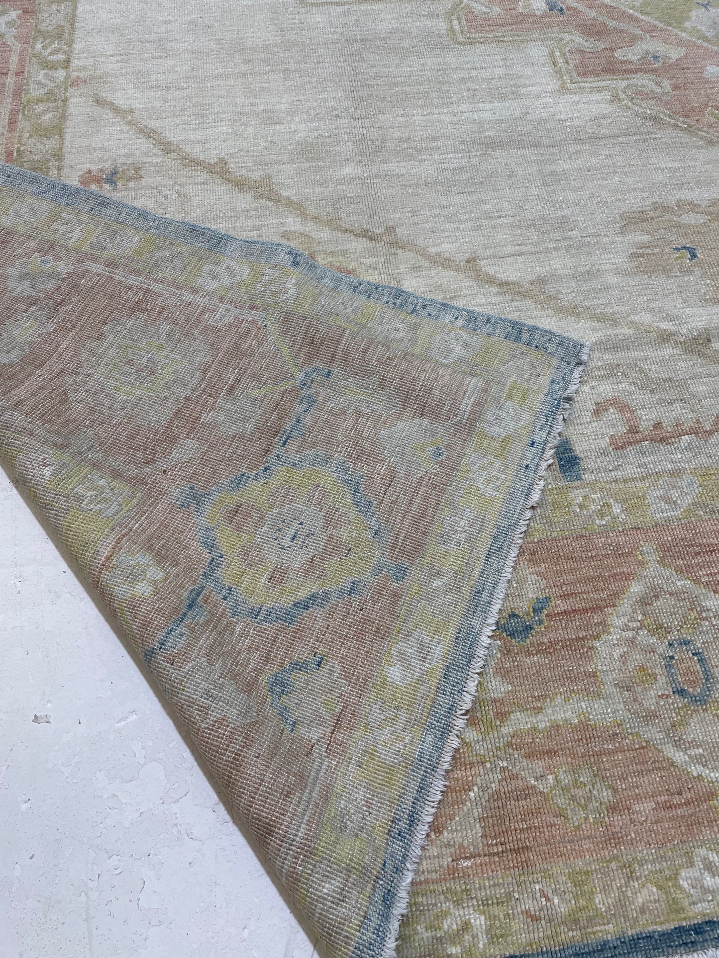 Hand-Knotted Wool Rug Serapi Design Turkish Oushak 9' x 12'