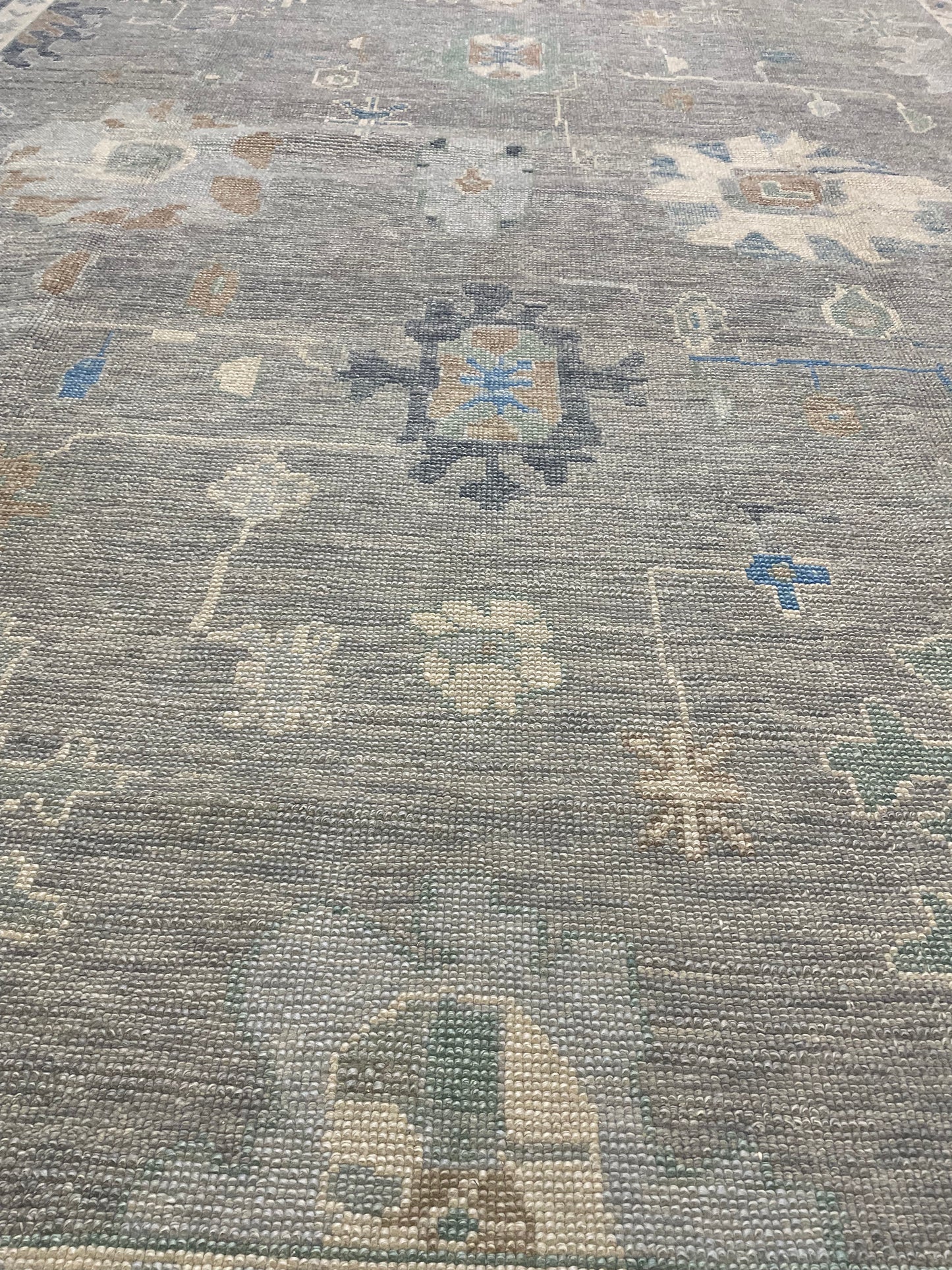 Hand-Knotted Wool Rug Turkish Oushak 9'3" x 12'5"