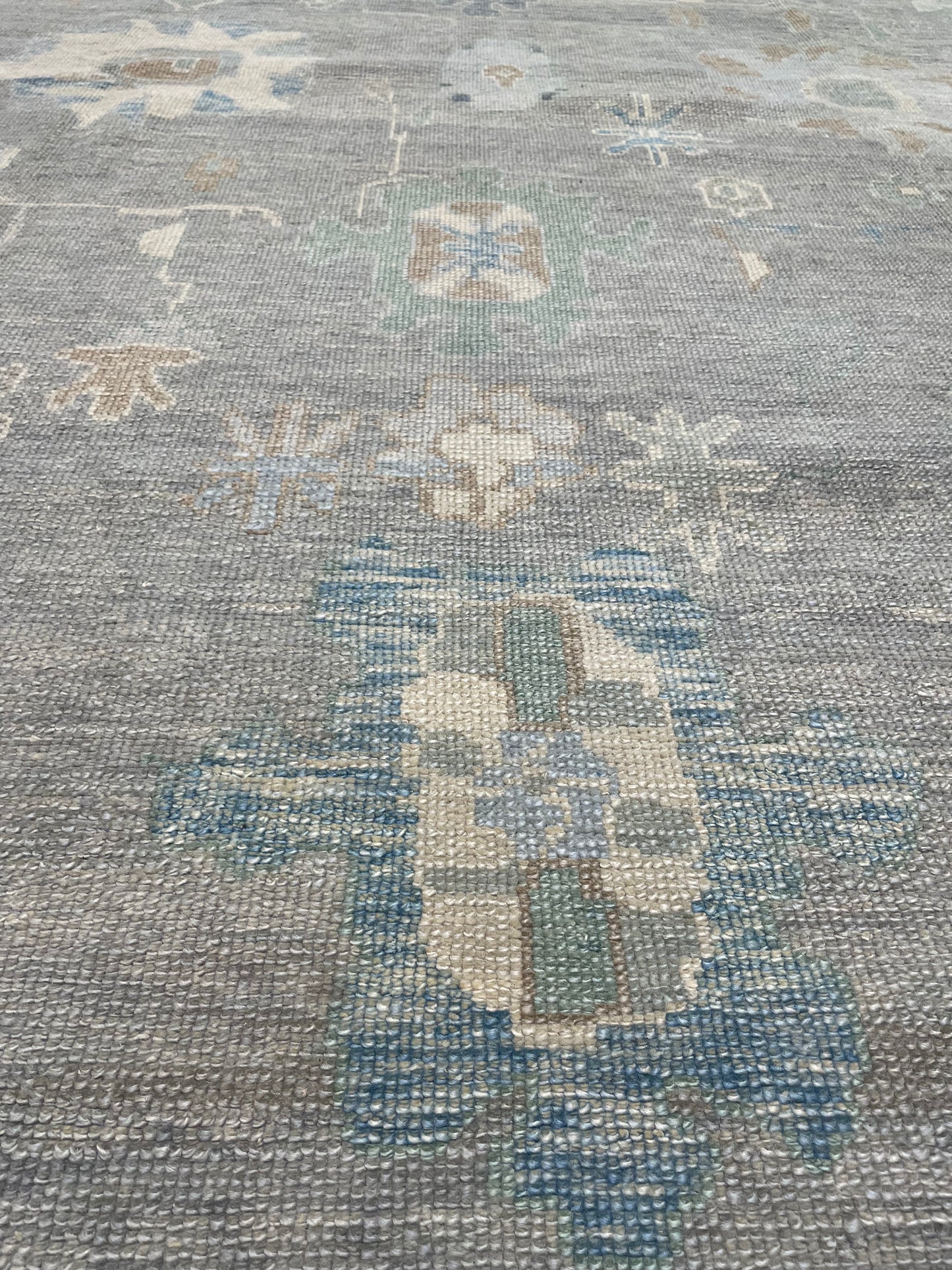 Hand-Knotted Wool Rug Turkish Oushak 9'3" x 12'5"