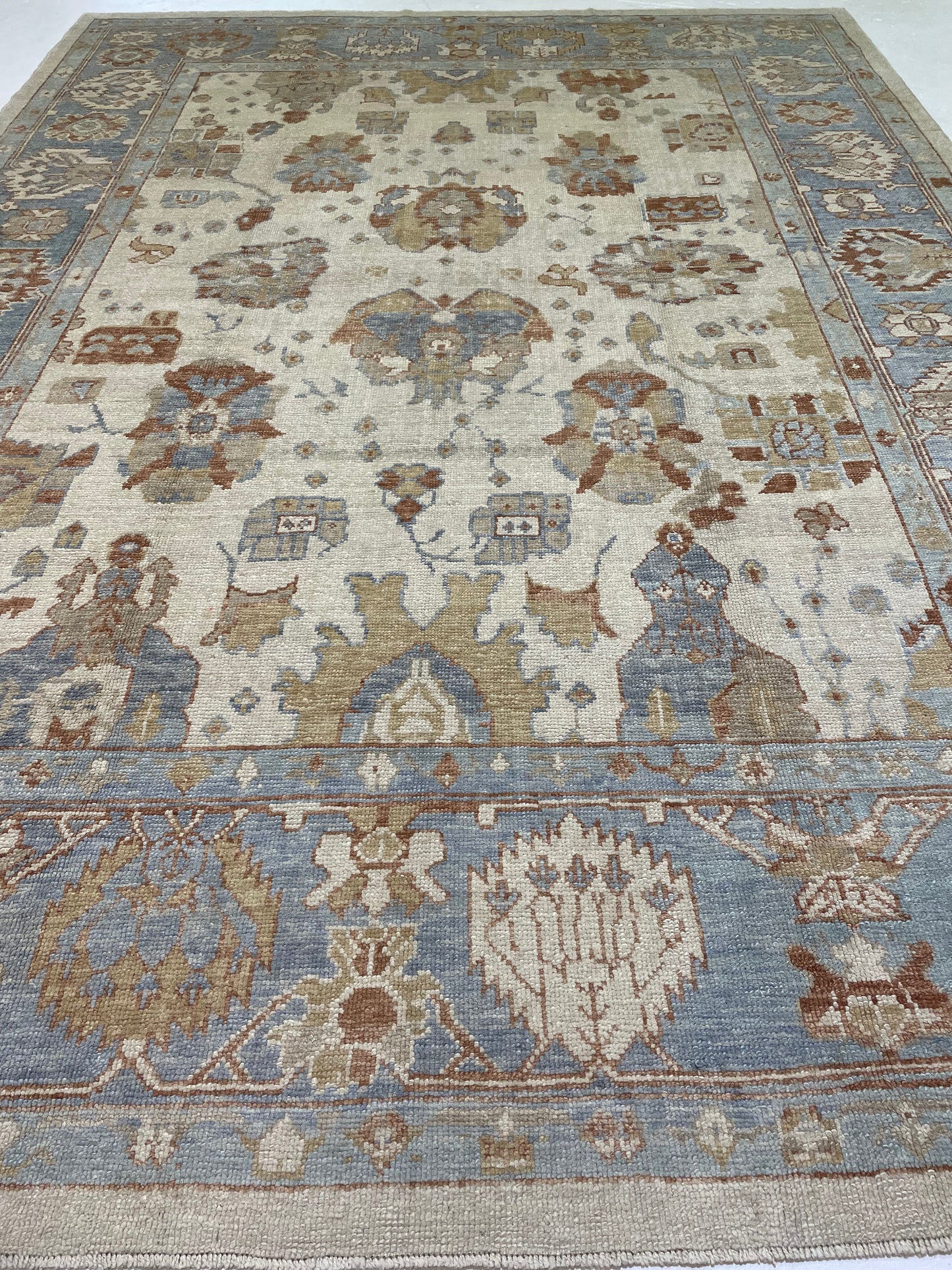 Hand-Knotted Wool Rug Turkish Oushak 9' x 12'4"