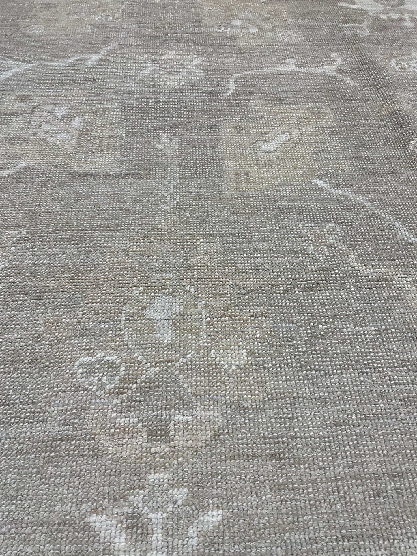 Hand-Knotted Wool Rug Turkish Oushak 8'3" x 9'11"