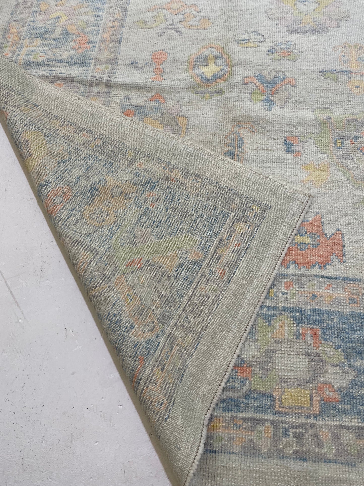 Hand-Knotted Wool Rug Turkish Oushak 8'3" x 10'9"