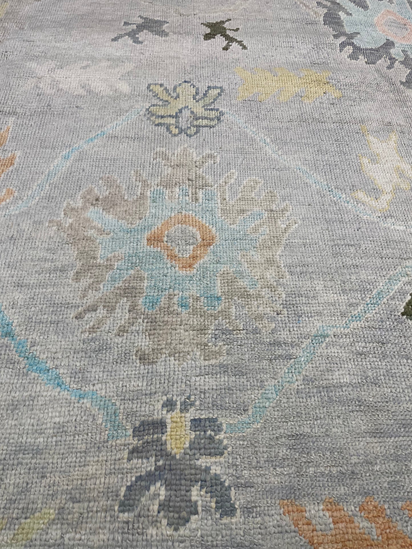 Hand-Knotted Wool Rug Turkish Oushak 8'9" x 11'10"