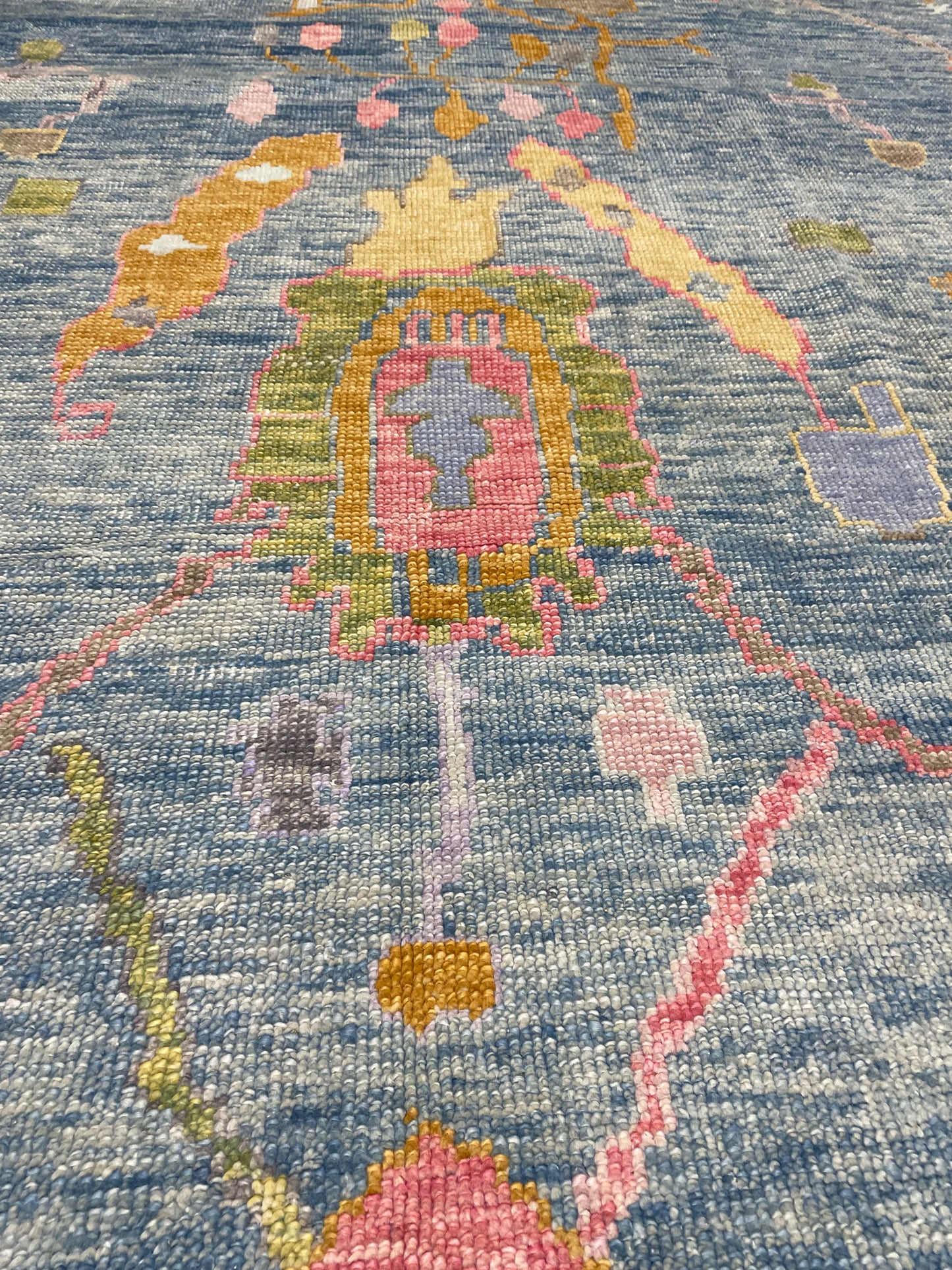 Hand-Knotted Wool Rug Turkish Oushak 8'10" x 11'10"