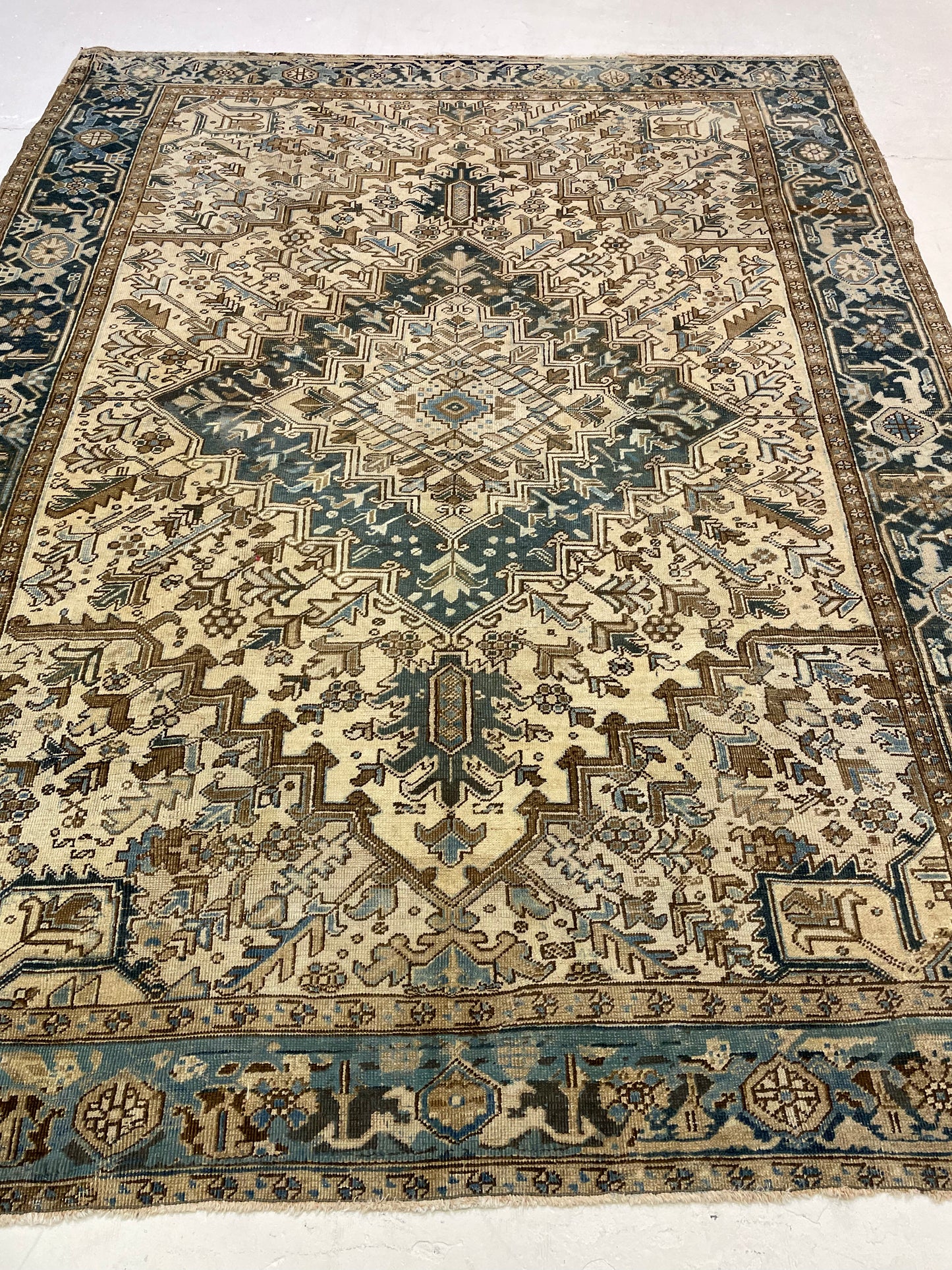 Hand-Knotted Wool Rug Turkish Oushak 7'8" x 9'9"
