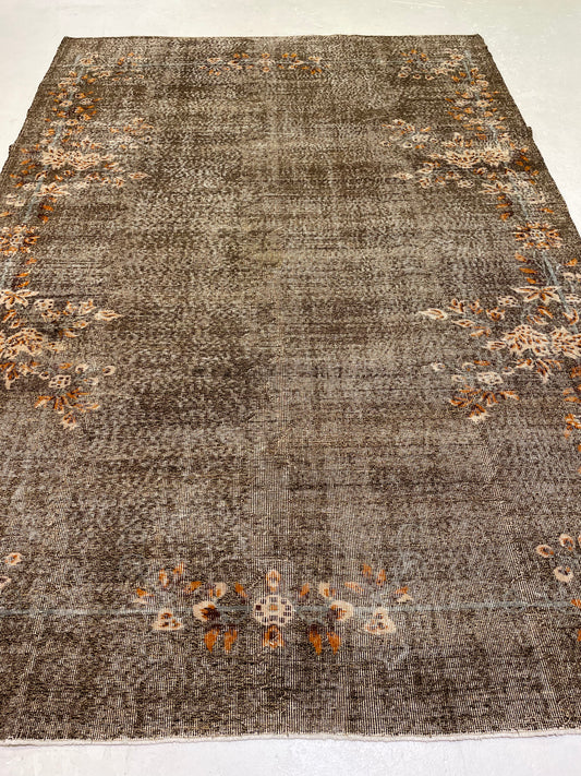 Hand-Knotted Wool Rug Turkish Oushak 6'9" x 9'8"