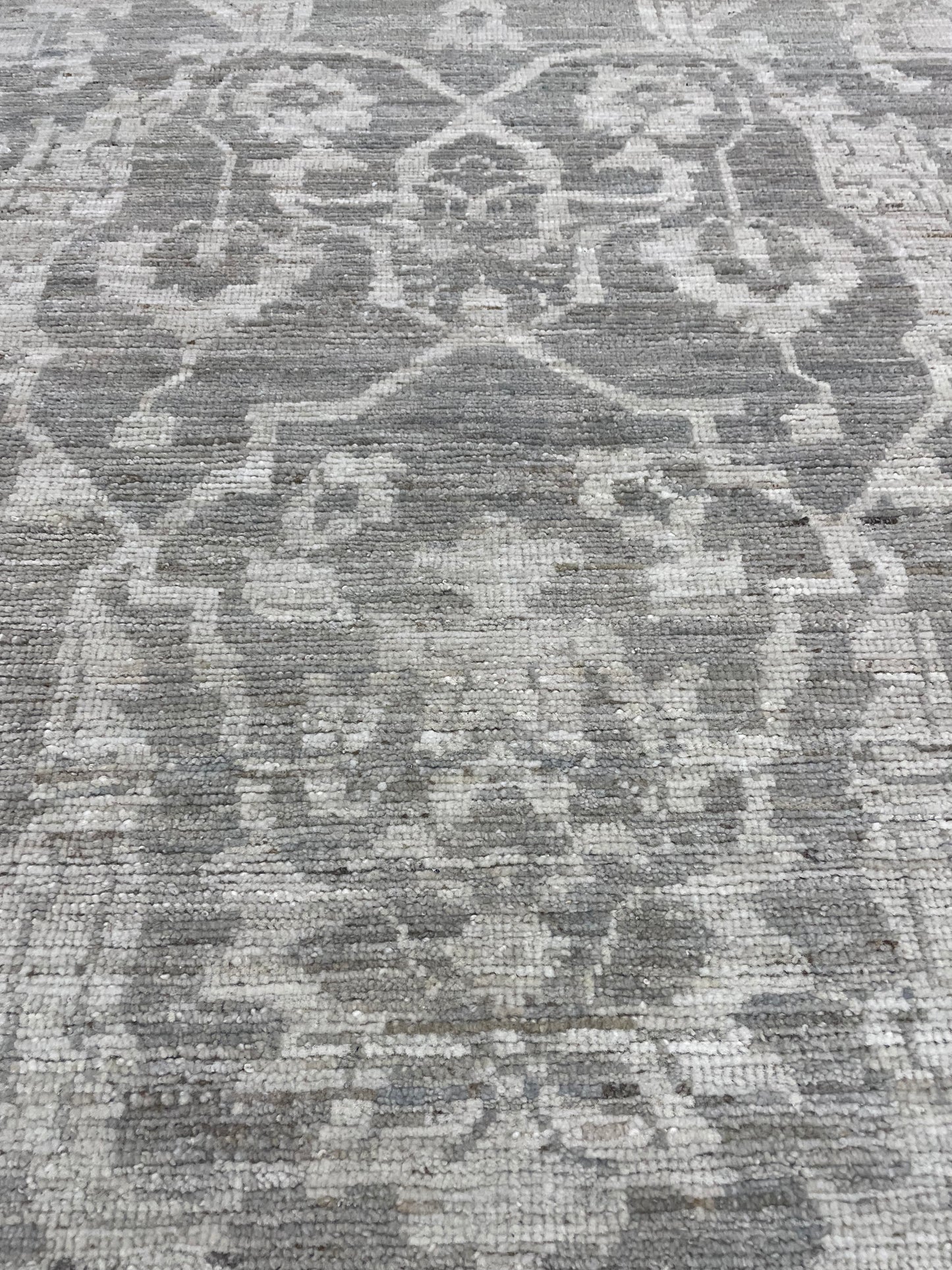 Hand-Knotted Wool Rug Turkish Oushak 10'6" x 13'10"