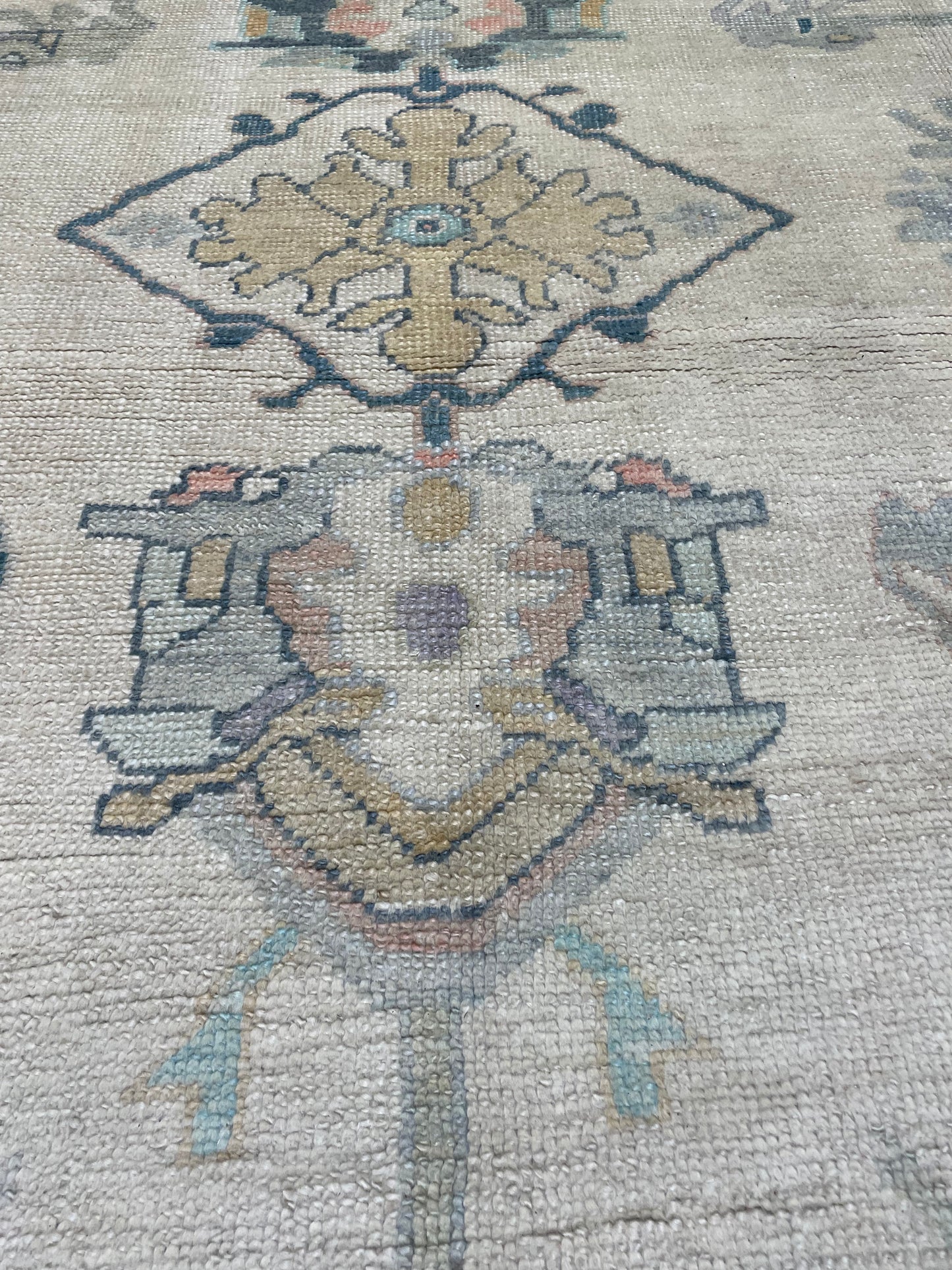 Hand-Knotted Wool Rug Turkish Oushak 9'10" x 14'7"