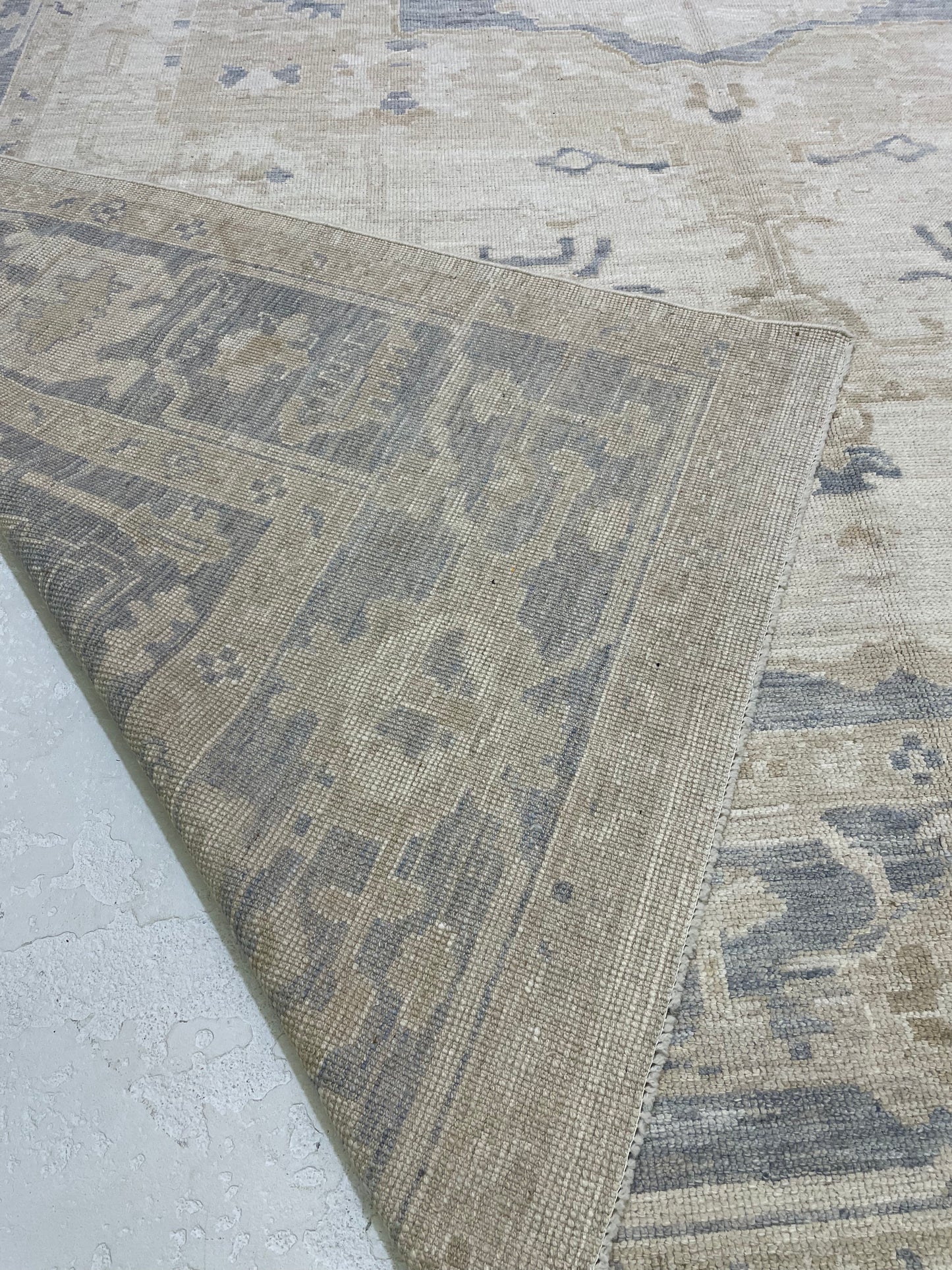 Hand-Knotted Wool Rug Turkish Oushak 9'9" x 14'3"