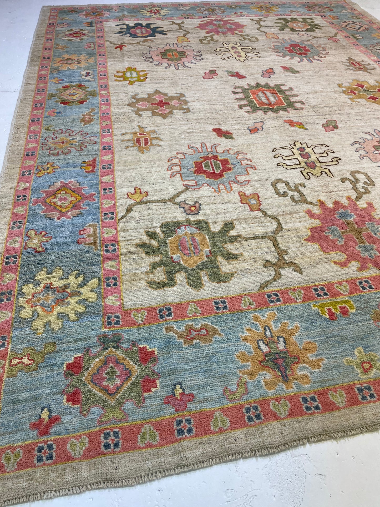Hand-Knotted Wool Rug Turkish Oushak 10'6" x 13'7"
