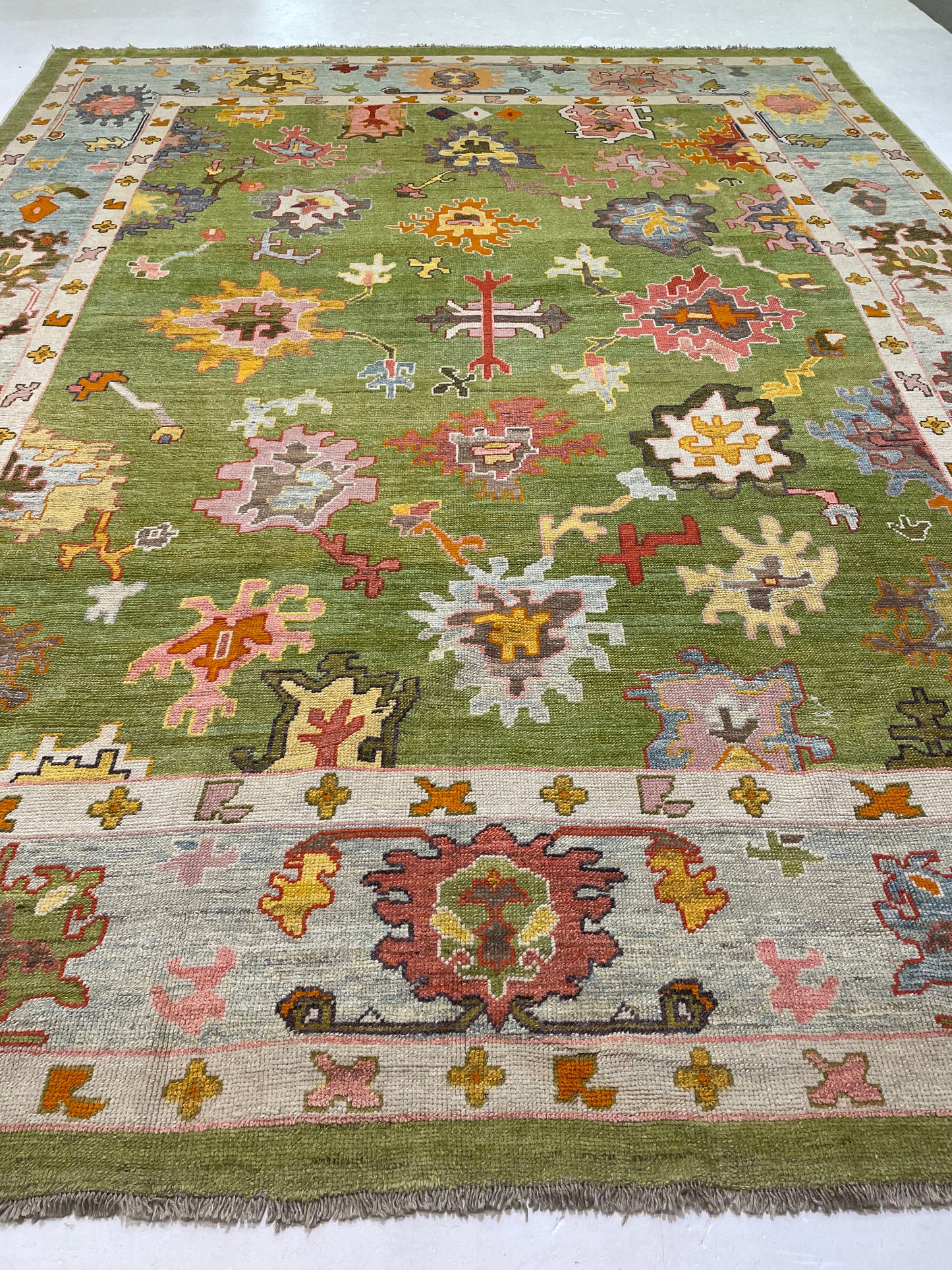 Hand-Knotted Wool Rug Turkish Oushak 11'7" x 14'4"
