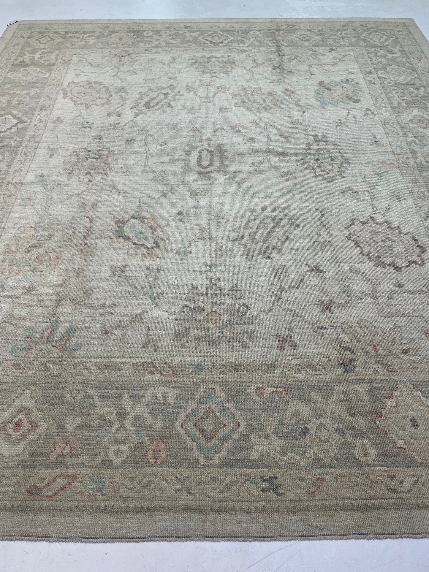 Hand-Knotted Wool Rug Turkish Oushak 9'10" x 11'2"