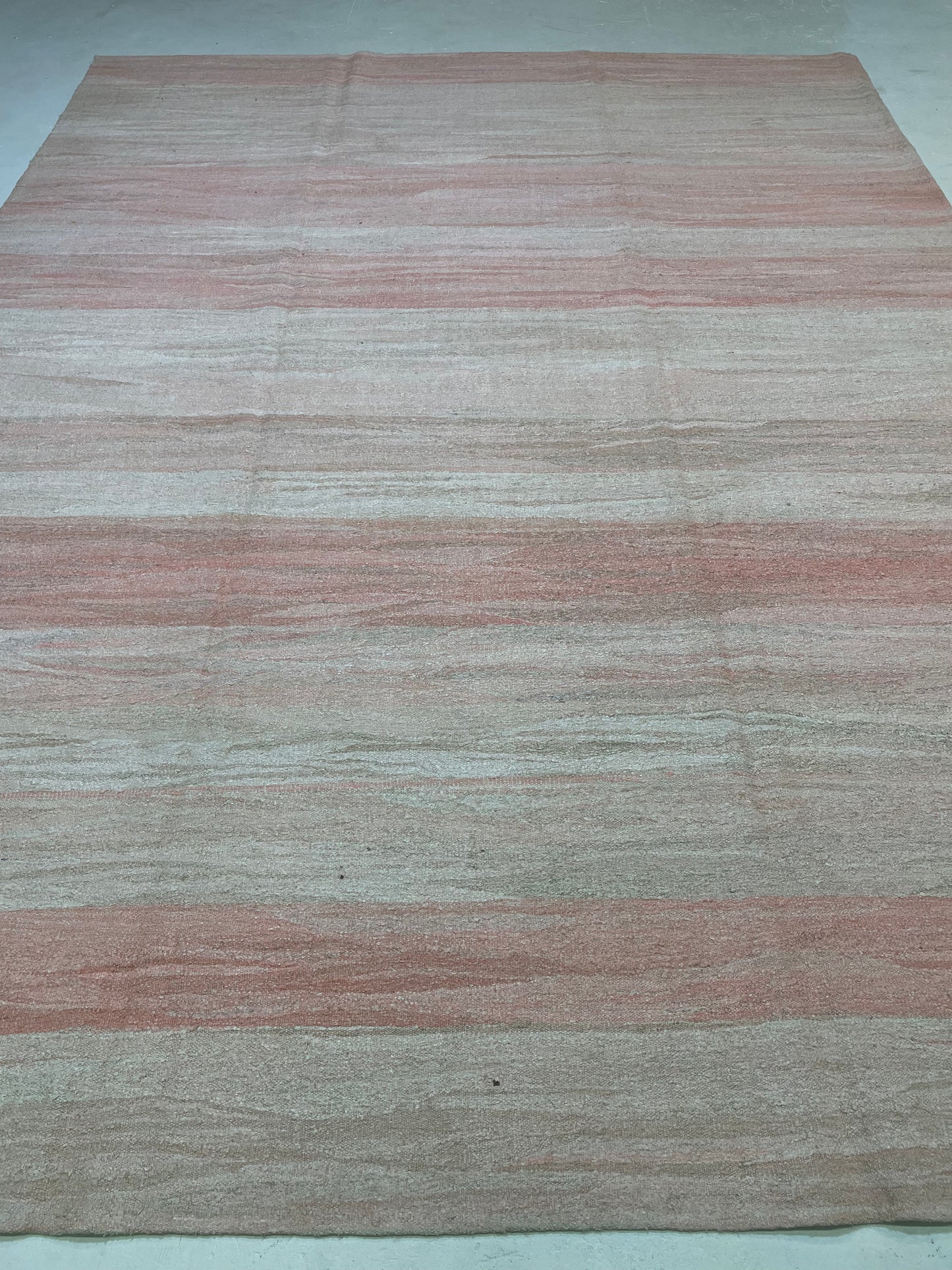 Hand-Knotted Wool Rug Turkish Oushak 9'8" x 12'10"