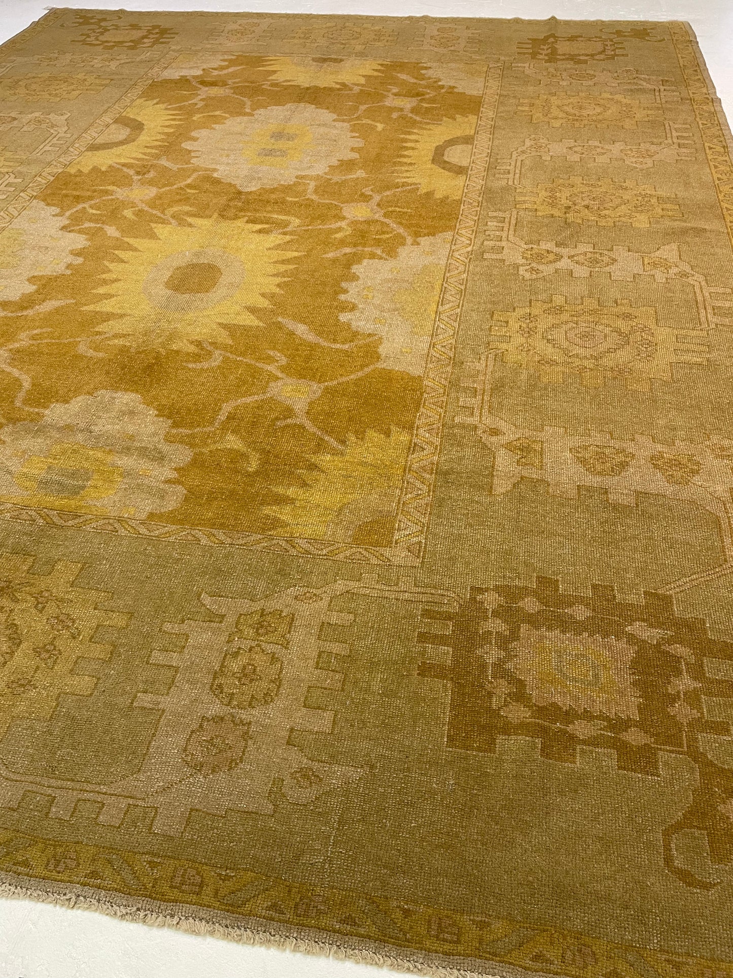 Hand-Knotted Wool Rug Turkish Oushak 11'5" x 13'10"