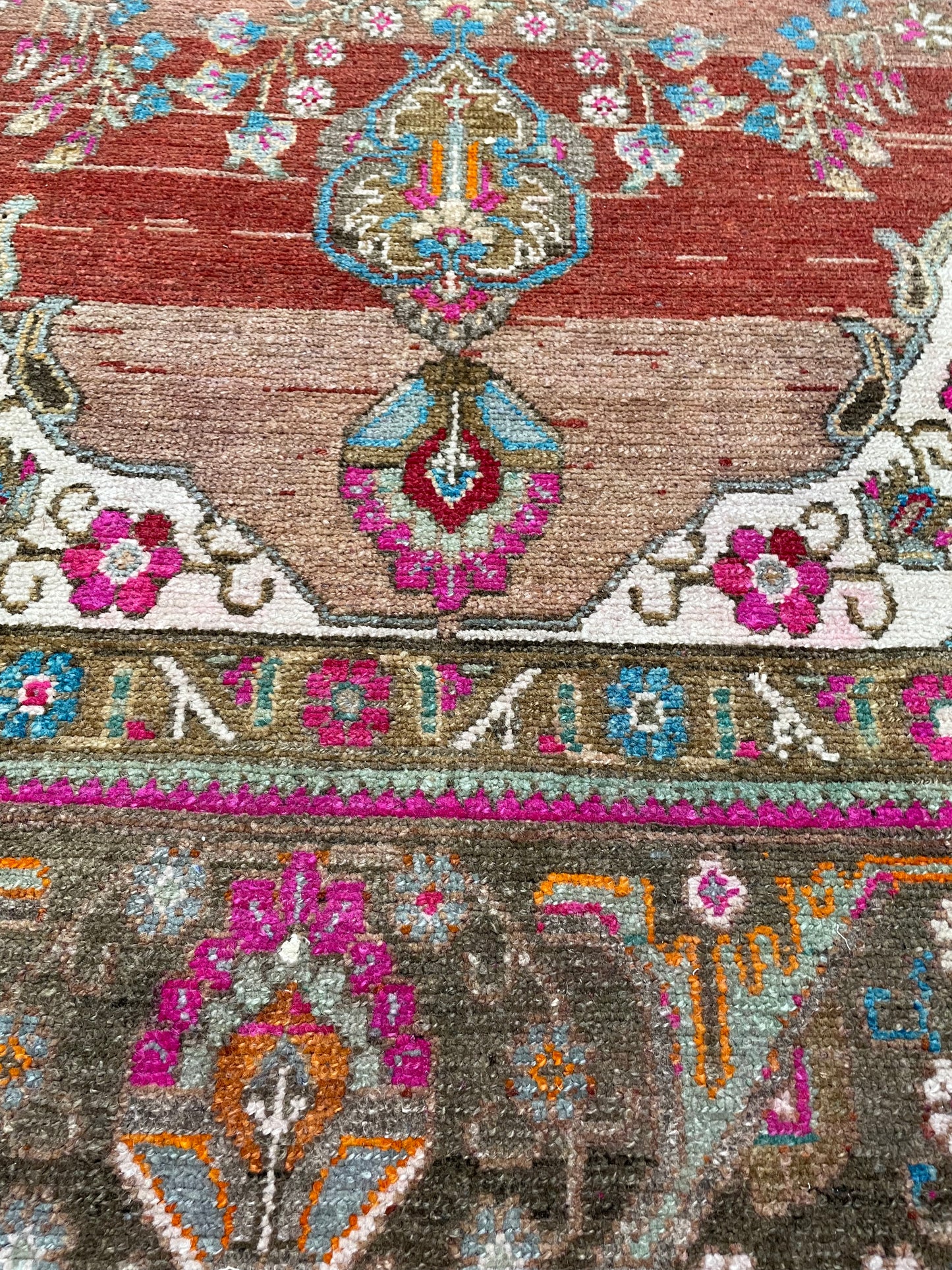 Hand-Knotted Wool Rug Turkish Oushak 8'10" x 12'5"