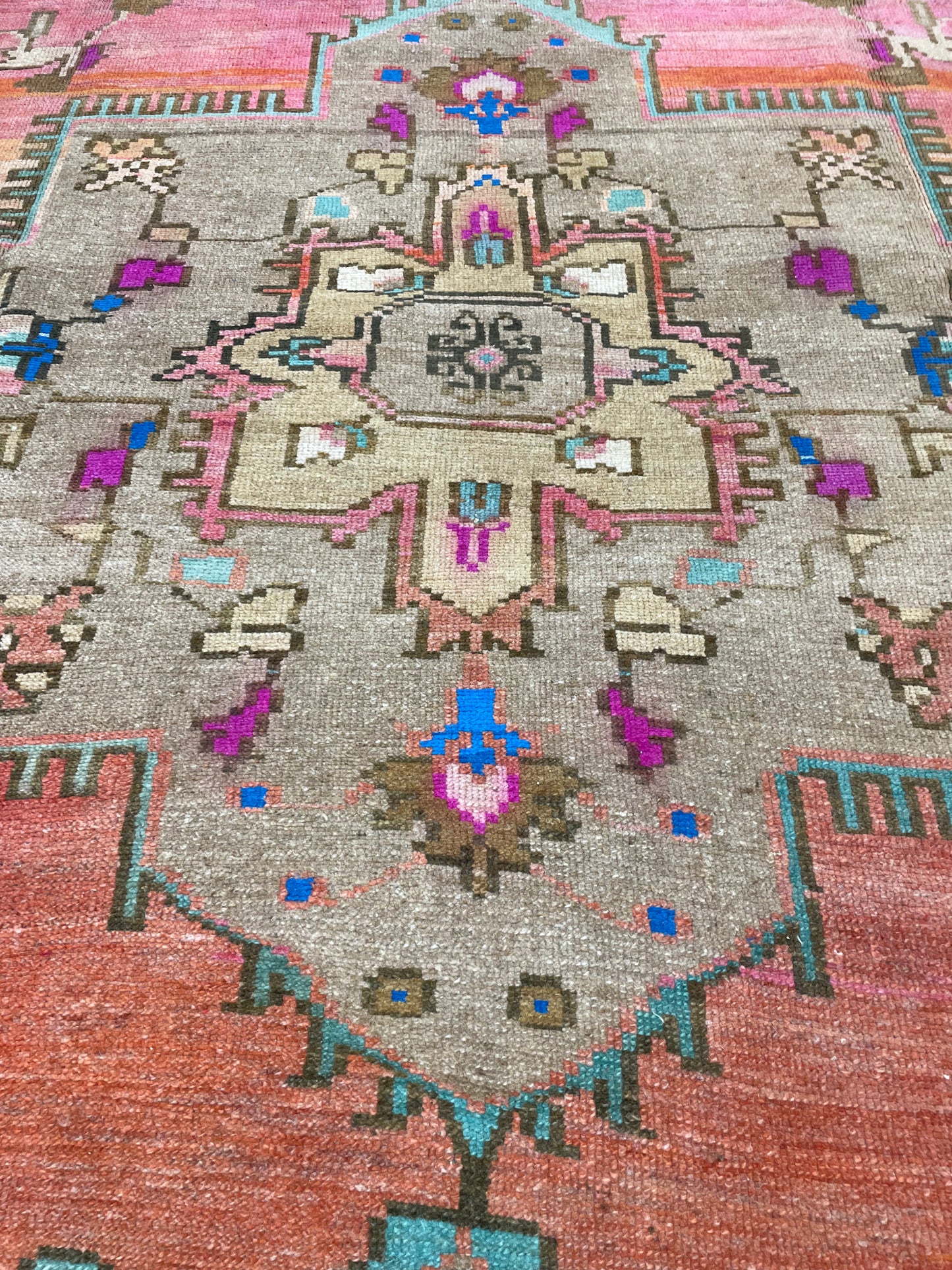 Hand-Knotted Wool Rug Turkish Oushak 9'7" x 14'1"
