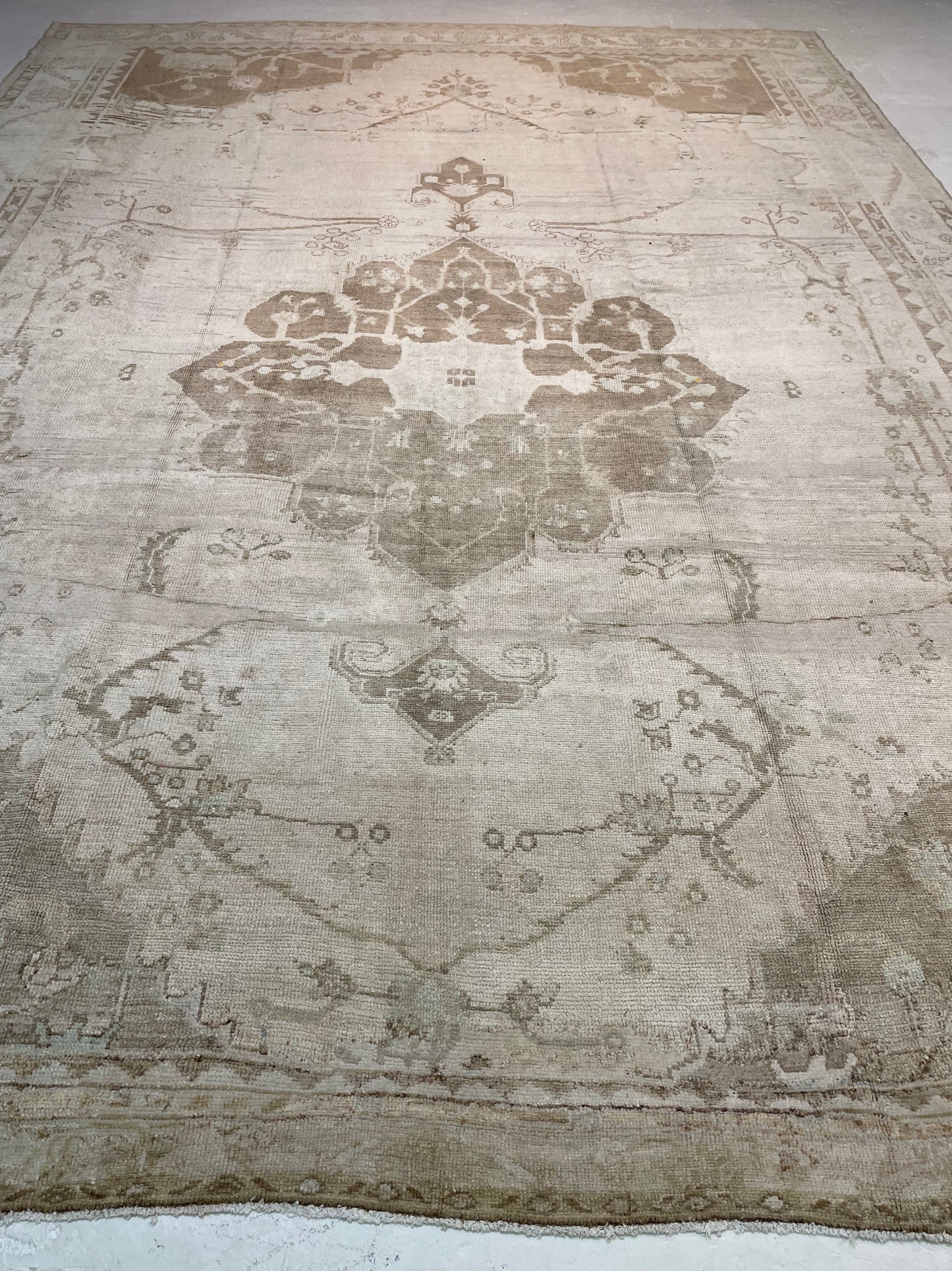Antique Hand-Knotted Wool Rug Turkish Oushak 10'3" x 14'