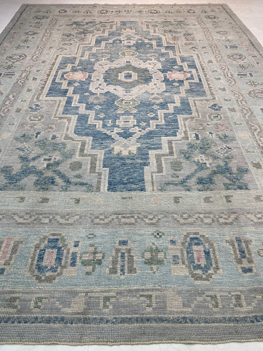 Hand-Knotted Wool Rug Turkish Oushak 9'6" x 13'6"