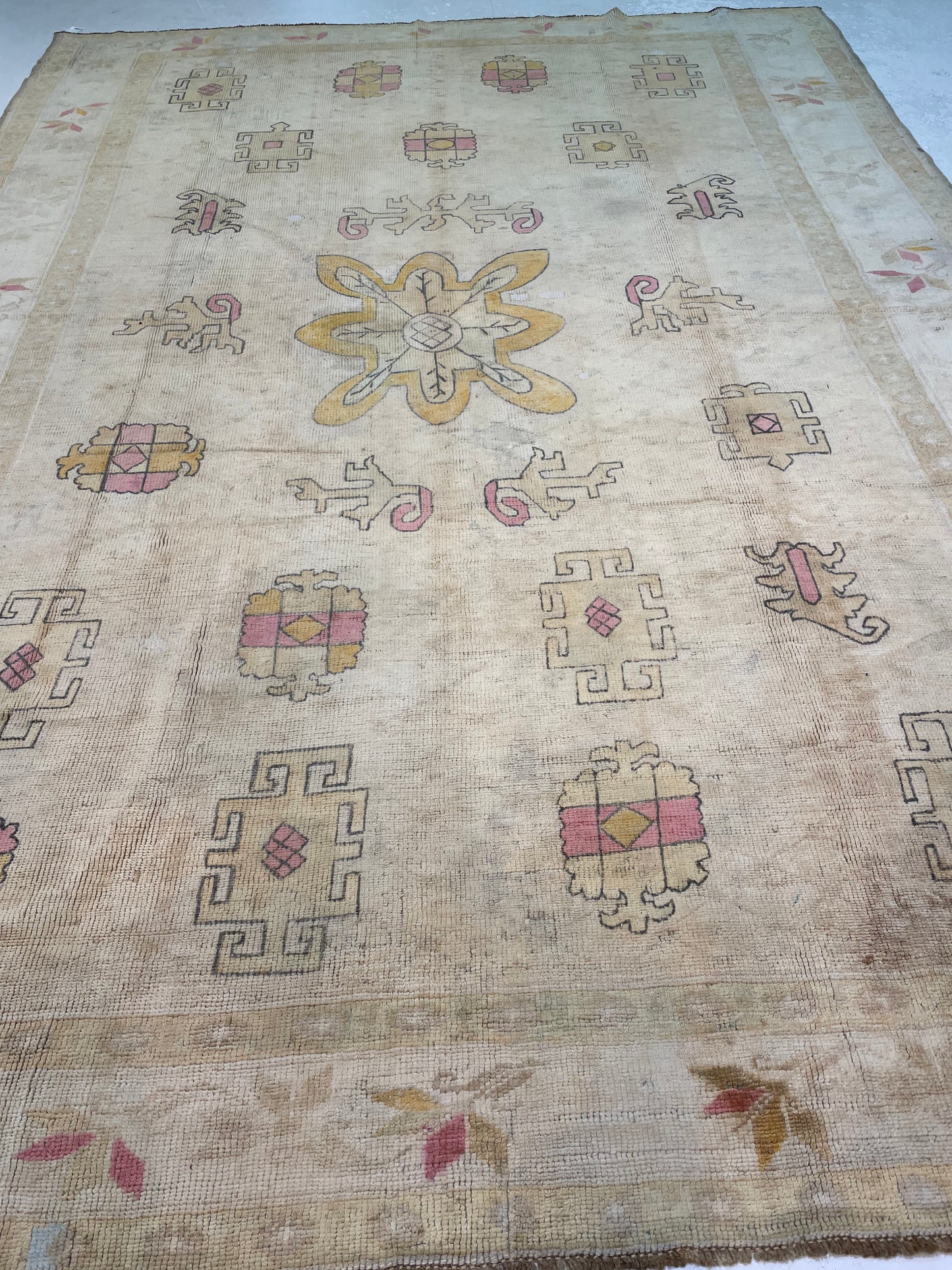 Hand-Knotted Wool Rug Turkish Oushak 7'3" x 10'