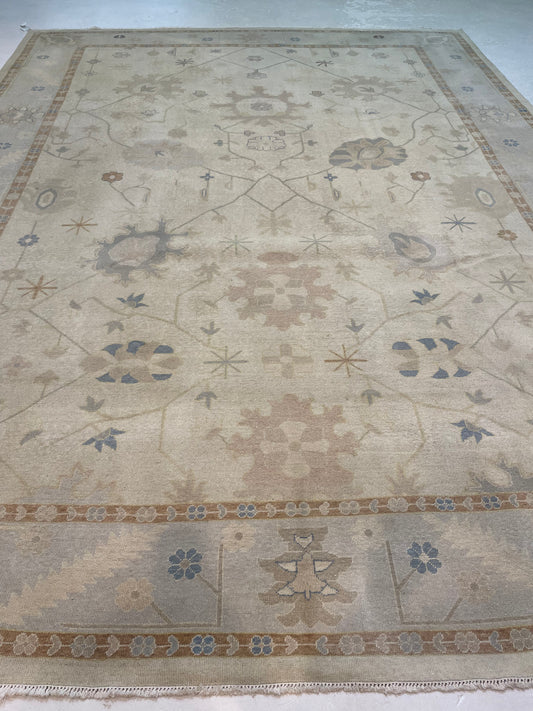Hand-Knotted Wool Rug Turkish Oushak 8'11" x 11'11"