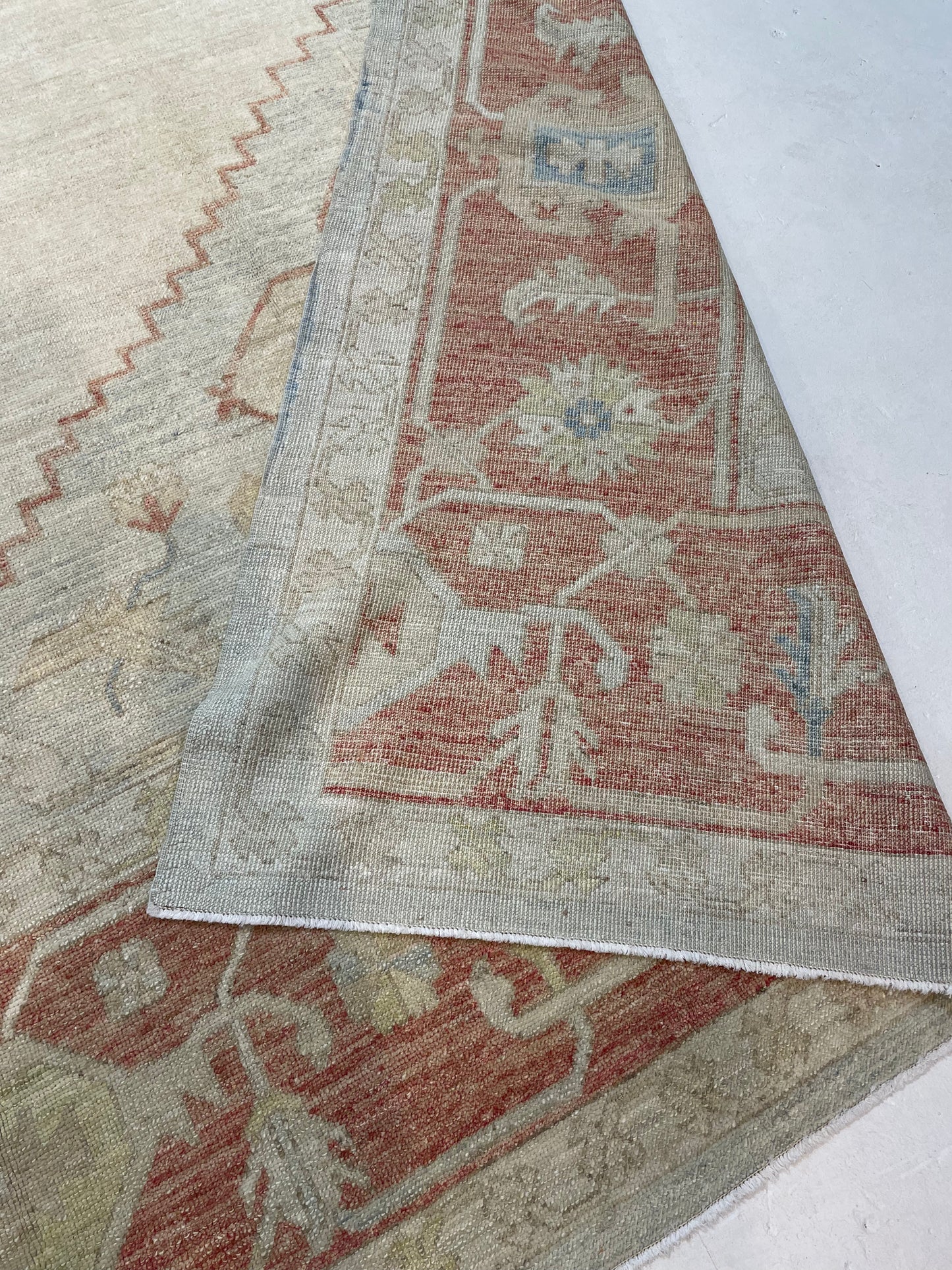 Hand-Knotted Wool Rug Turkish Oushak 9'9" x 13'3"