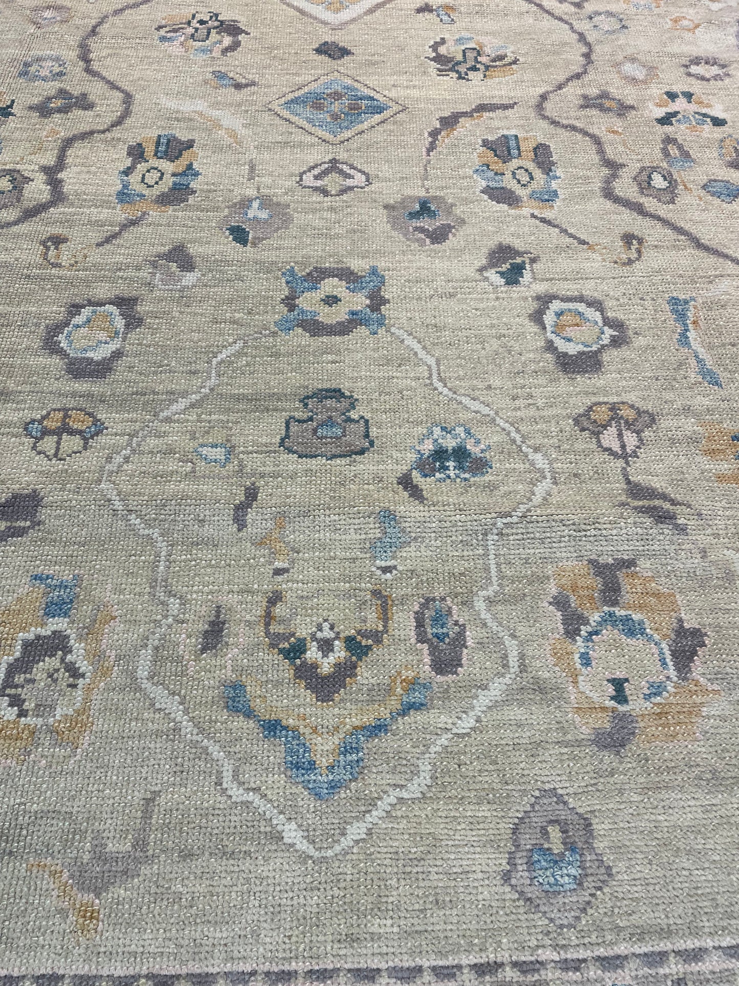 Hand-Knotted Wool Rug Turkish Oushak 9'3" x 12'8"