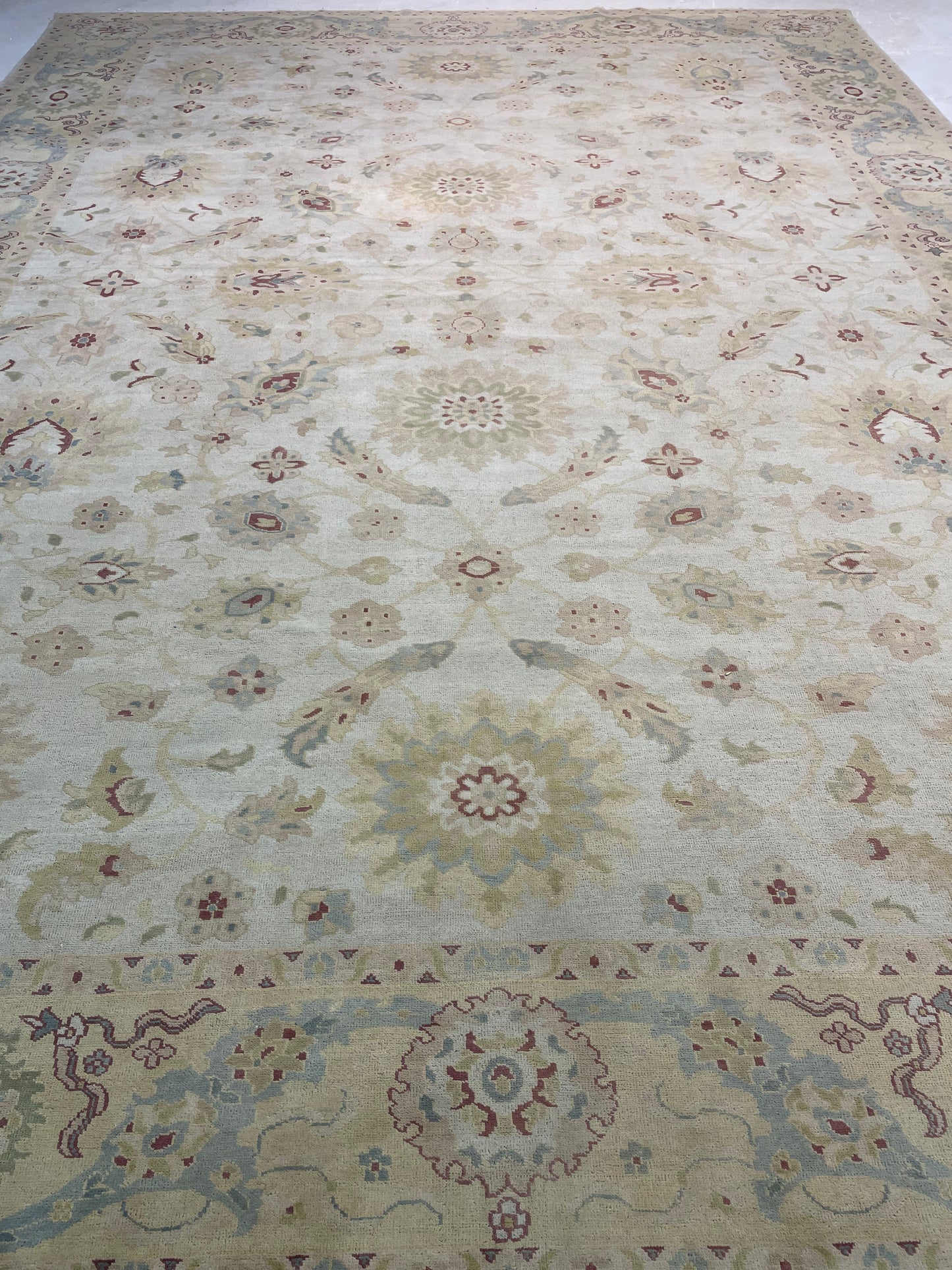 Hand-Knotted Wool Rug Turkish Oushak 10'1" x 13'9"