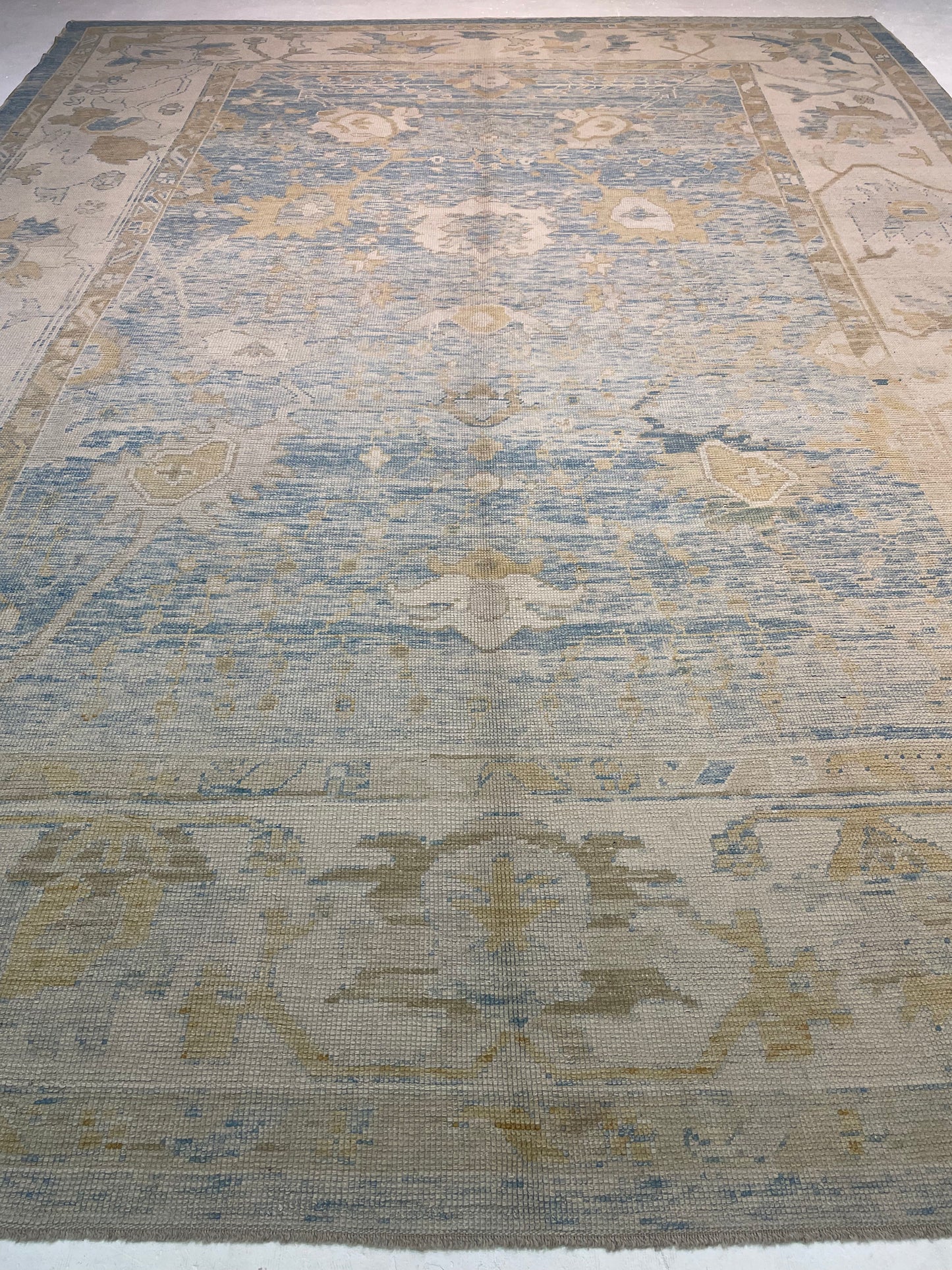 Hand-Knotted Wool Rug Turkish Oushak 12'6" x 16'7"