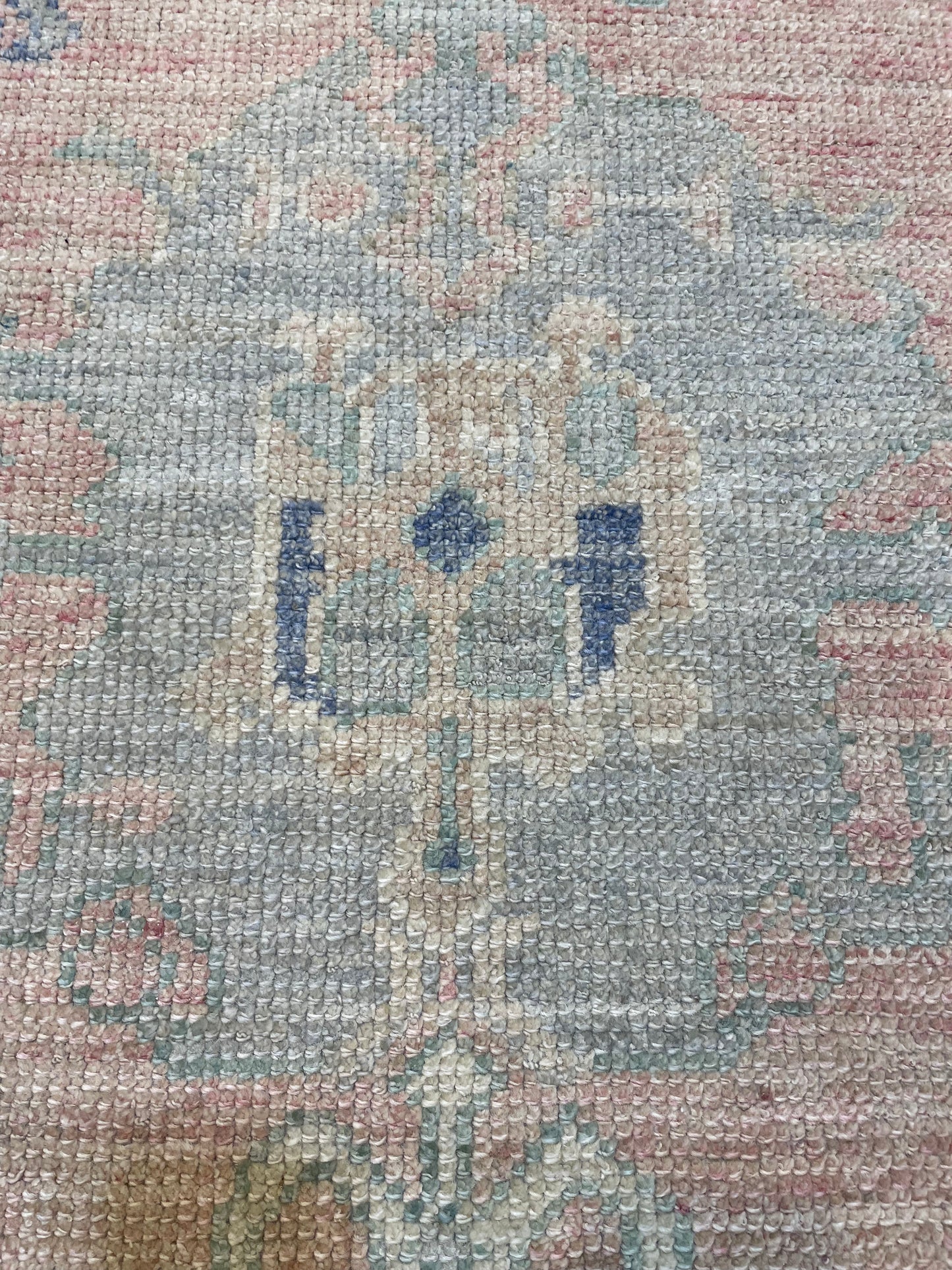 Hand-Knotted Wool Rug Turkish Oushak 9'11" x 14'1"