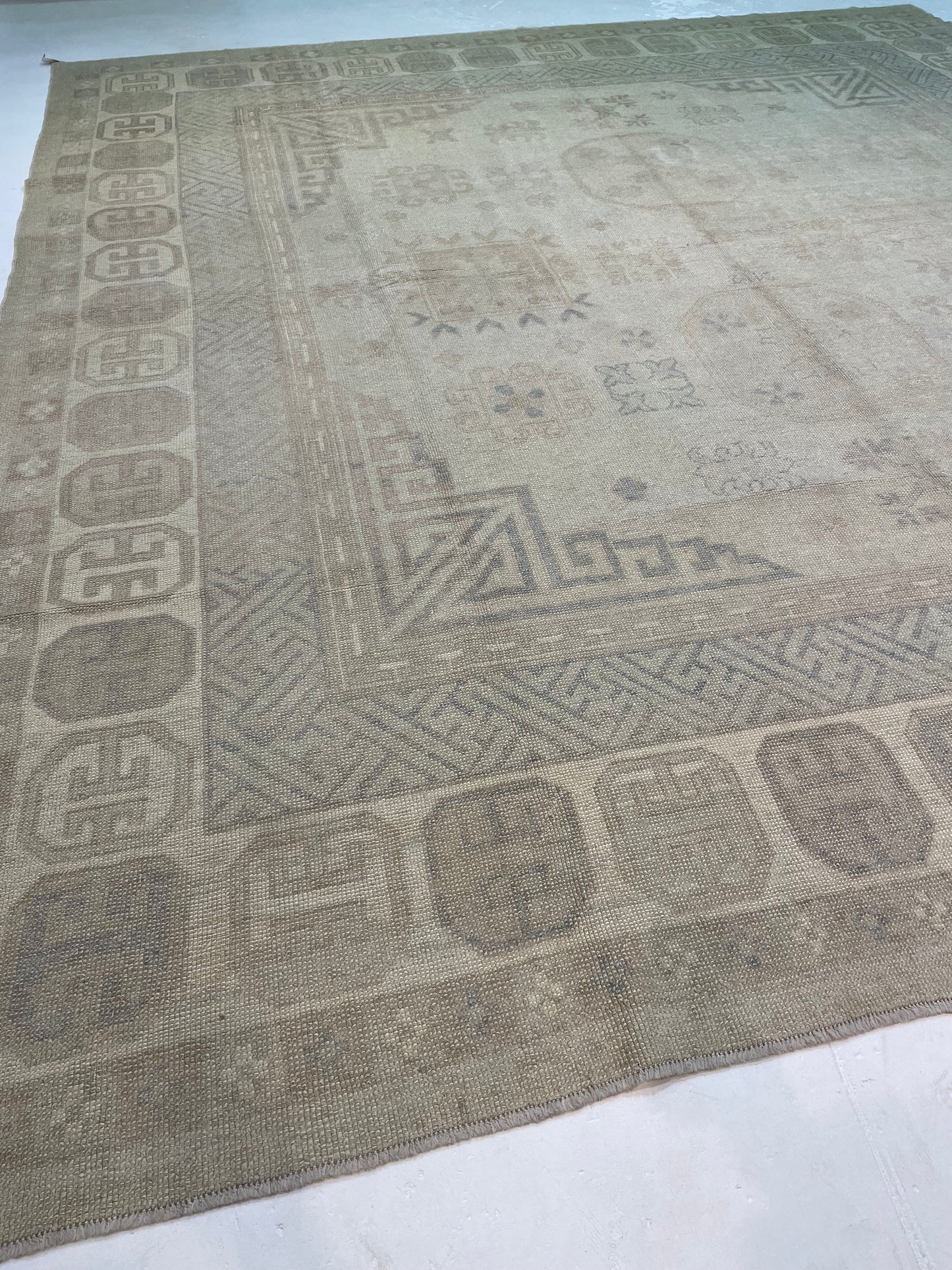 Hand-Knotted Wool Rug Turkish Oushak 13' x 14'4"