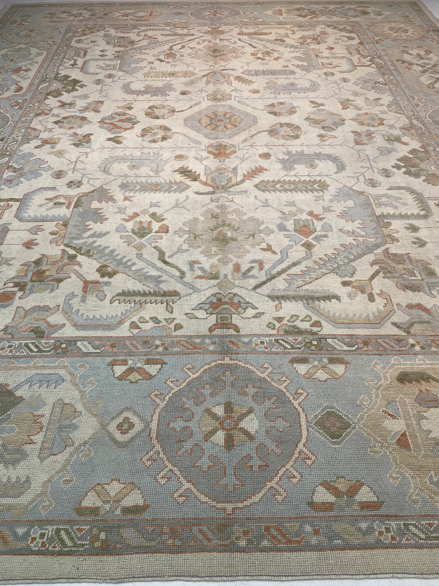 Hand-Knotted Wool Rug Turkish Oushak 13'6" x 16'2"