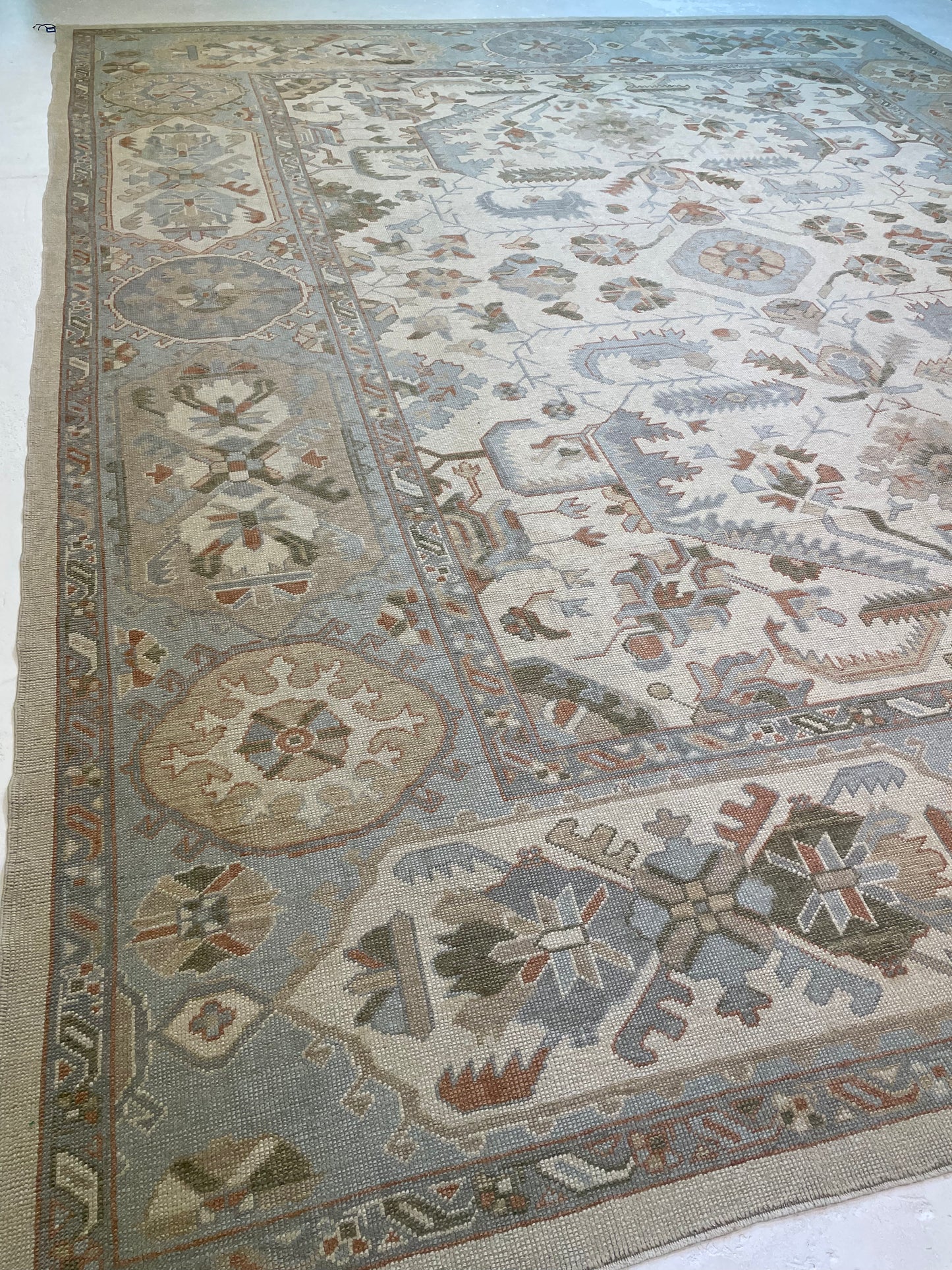 Hand-Knotted Wool Rug Turkish Oushak 13'6" x 16'2"