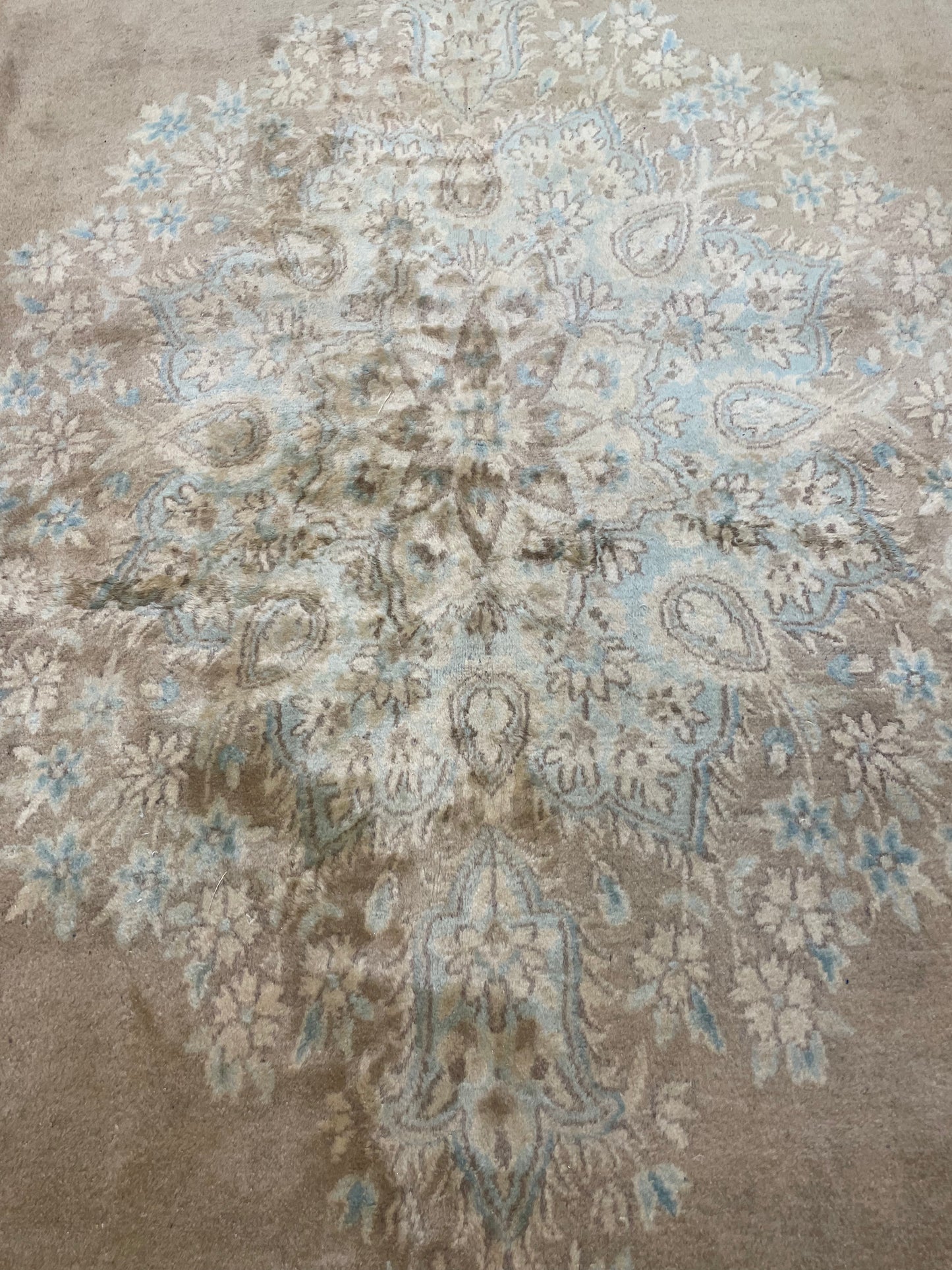 Hand-Knotted Wool Rug Turkish Oushak 9'7" x 12'7"