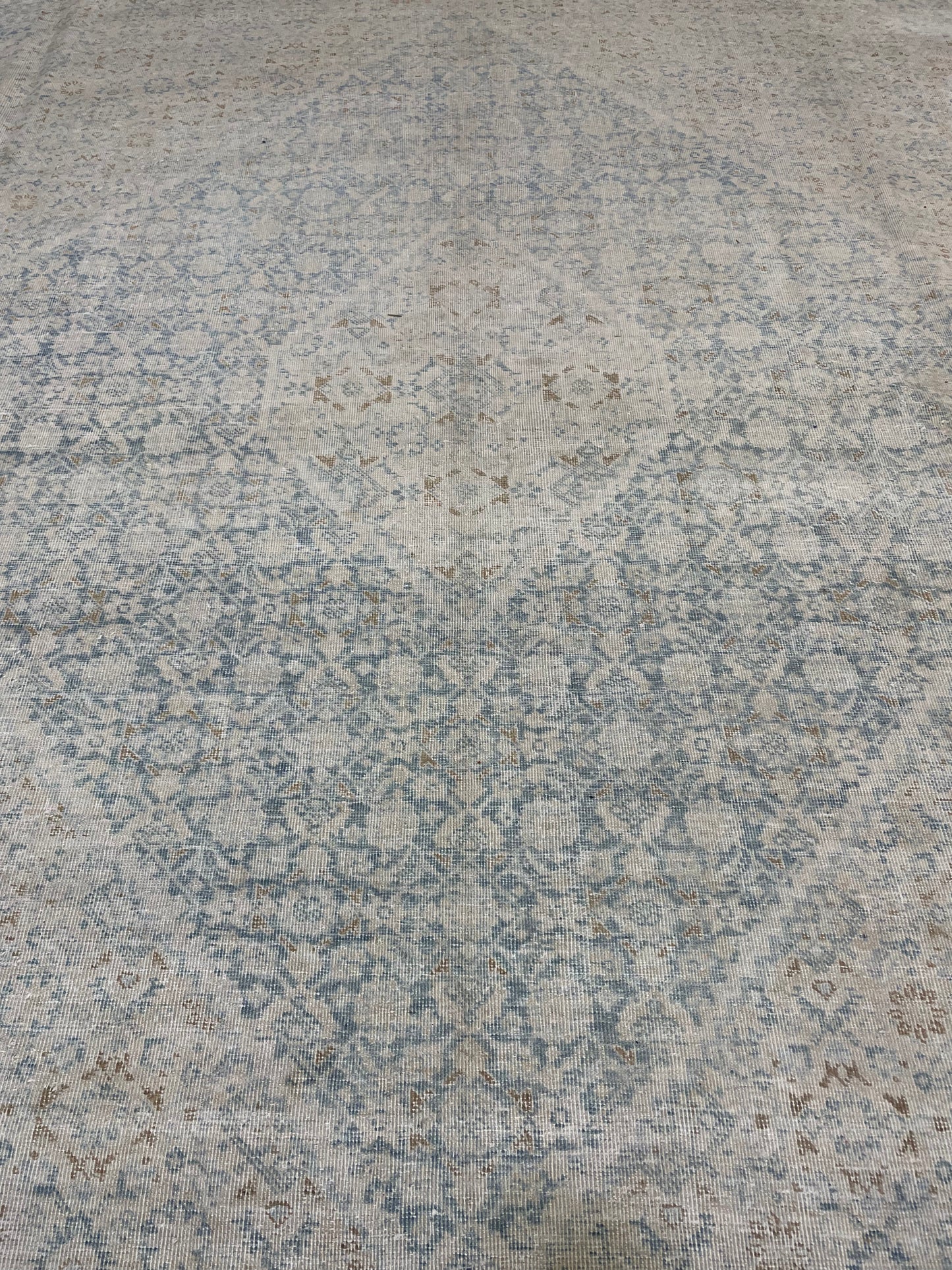 Antique Hand-Knotted Wool Rug Bijar 11'7" x 16'3"