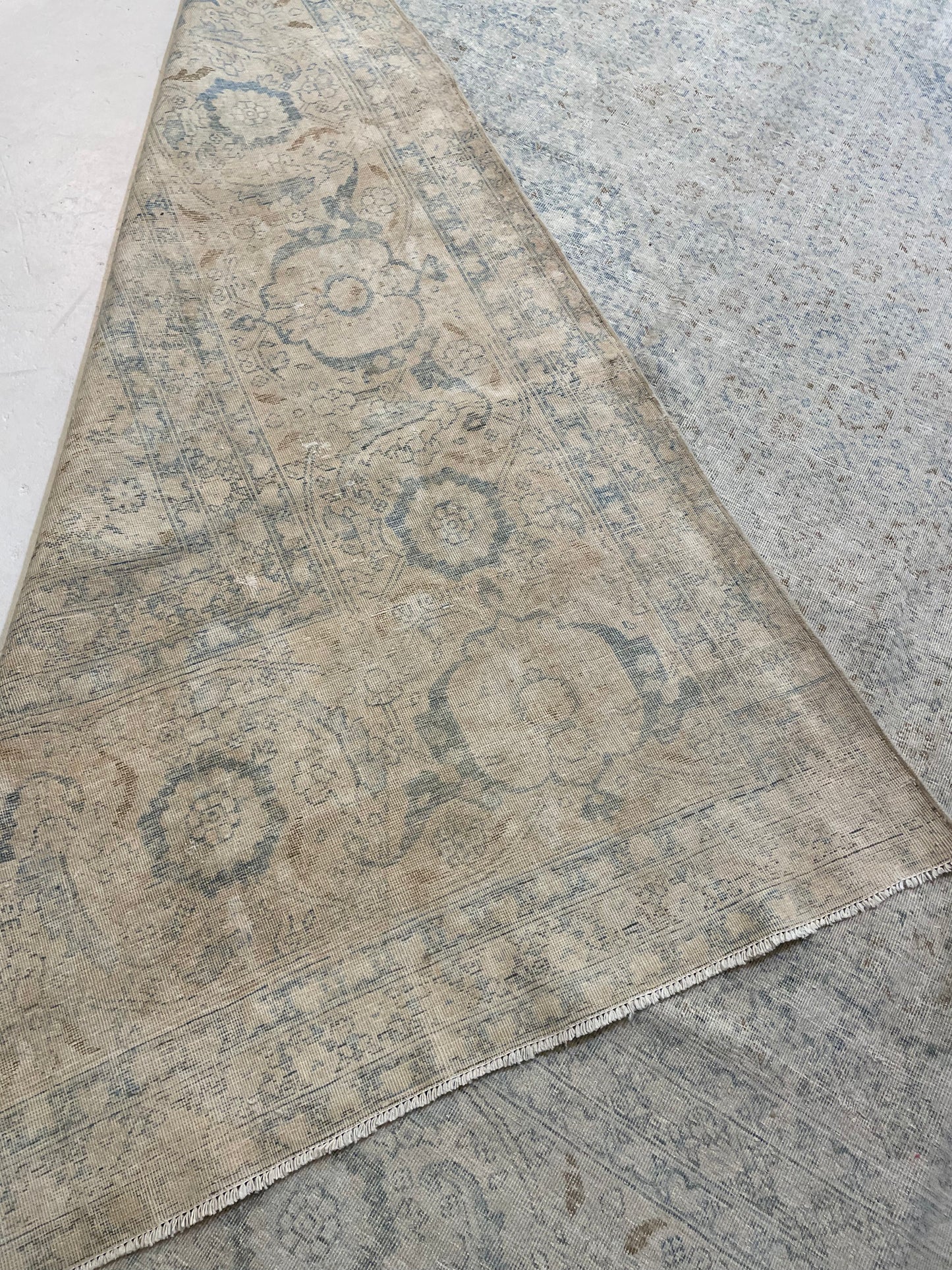 Antique Hand-Knotted Wool Rug Bijar 11'7" x 16'3"