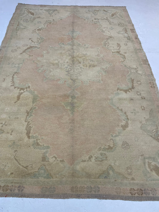 Hand-Knotted Wool Rug Turkish Oushak 5' x 7'6"