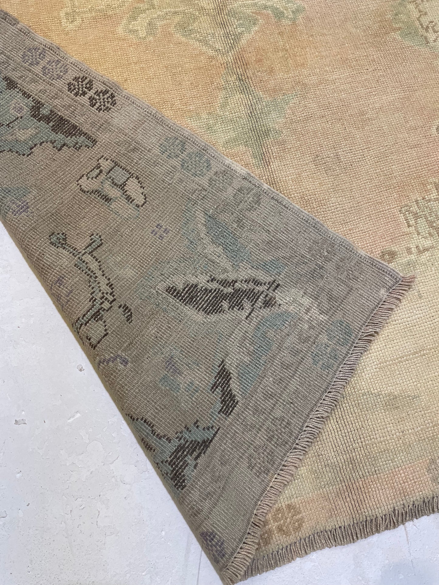 Hand-Knotted Wool Rug Turkish Oushak 5' x 7'6"
