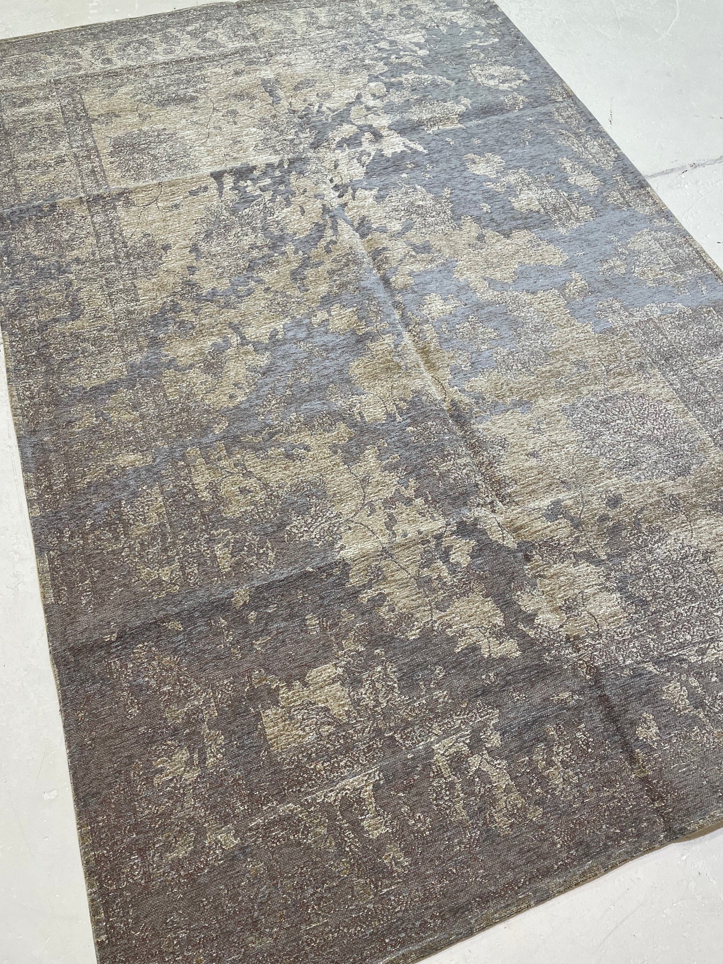Hand-Knotted Wool Rug Turkish Oushak 5'1" x 7'11"