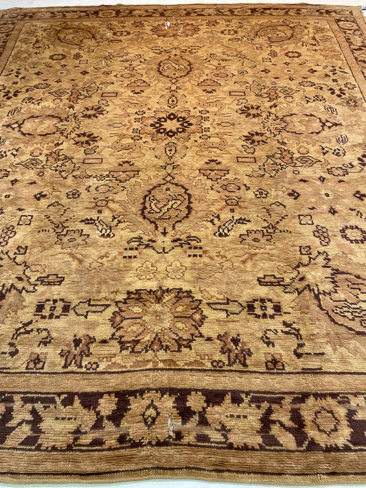 Hand-Knotted Wool Rug Turkish Oushak 9'3" x 11'2"