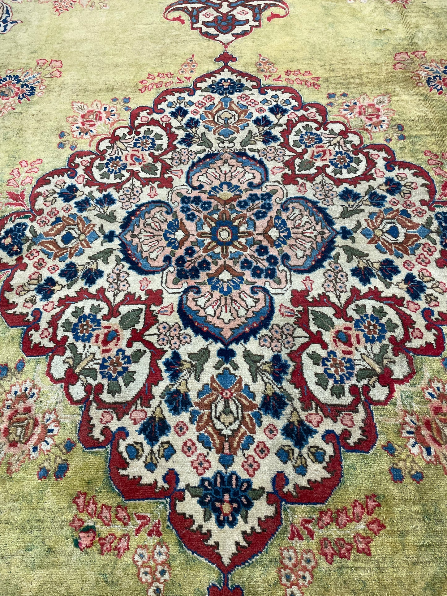Hand-Knotted Wool Rug Khoy 9'7" x 13'3"