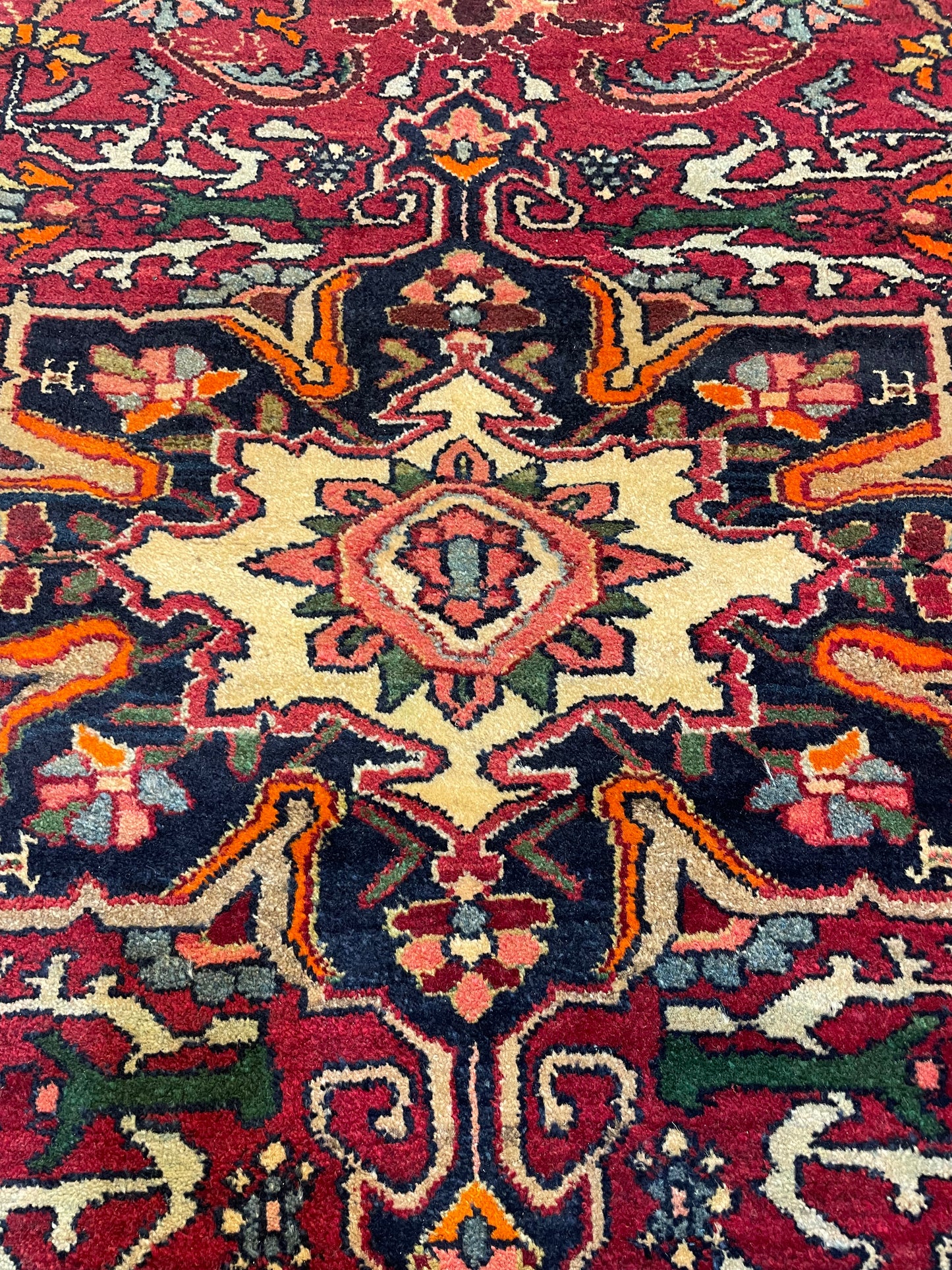 Hand-Knotted Wool Rug Bijar 4'1" x 6'5"