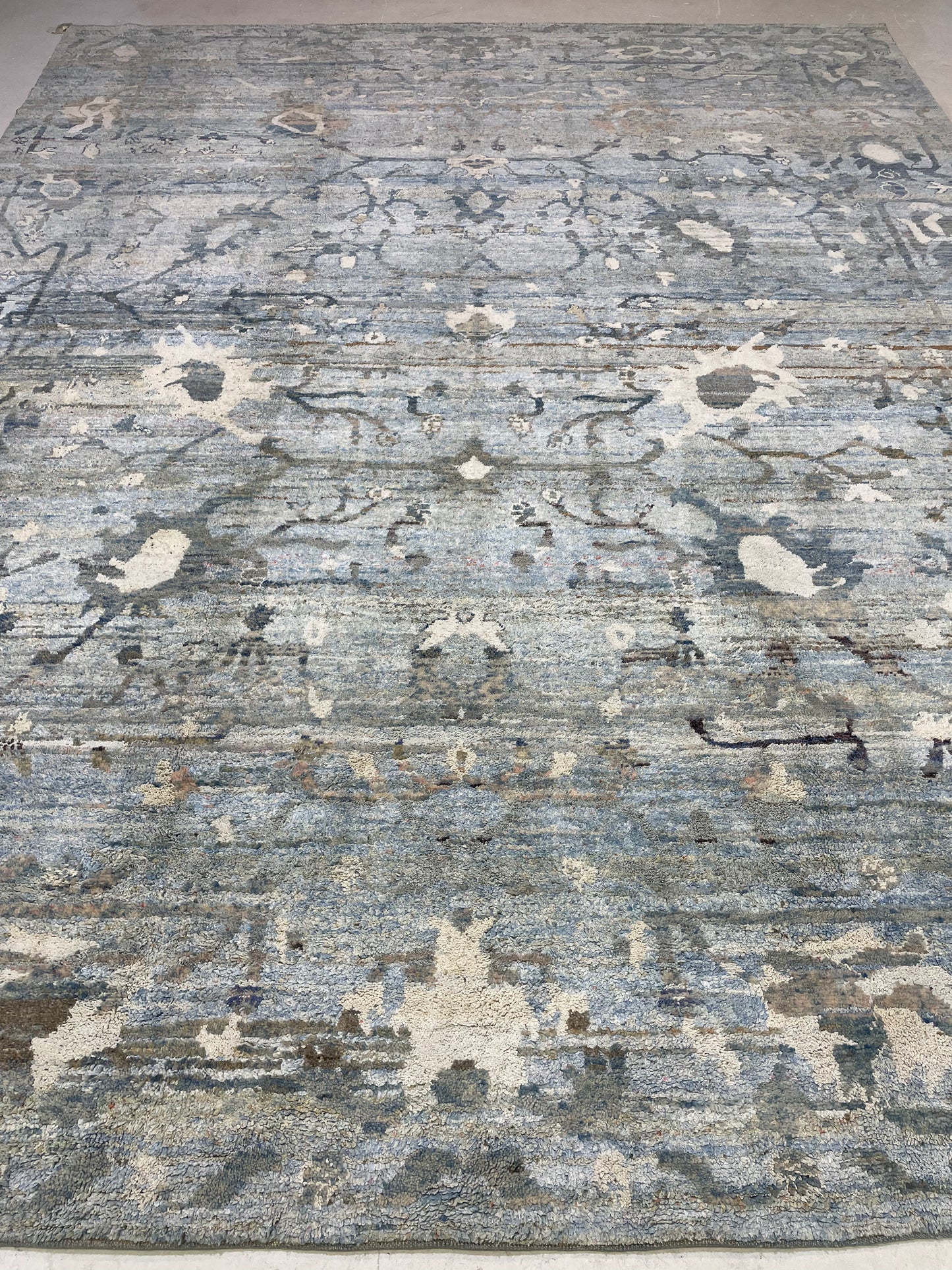 Hand-Knotted Wool Rug Turkish Oushak 10'4" x 13'