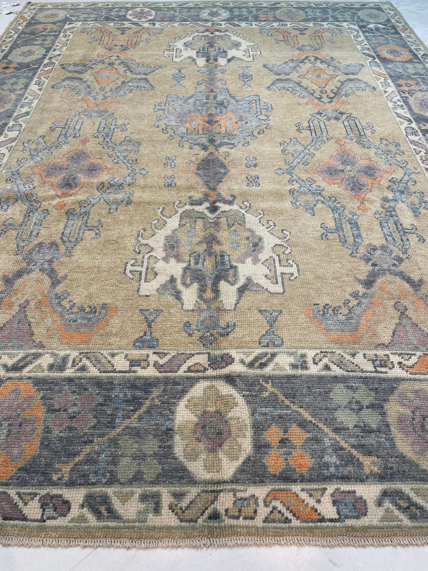 Hand-Knotted Wool Rug Turkish Oushak 8' x 10'5"