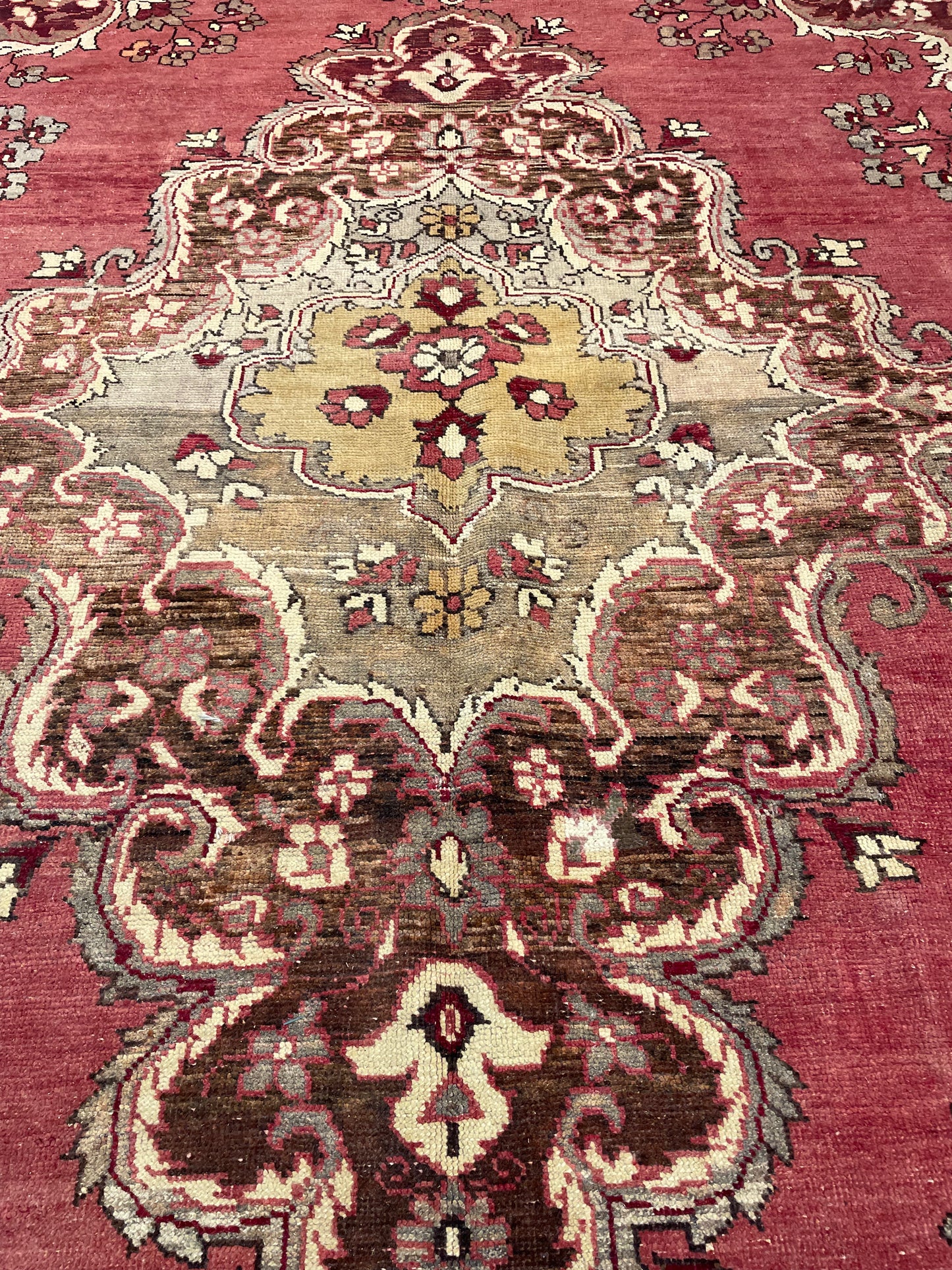 Hand-Knotted Wool Rug Turkish Oushak 8'3" x 11'
