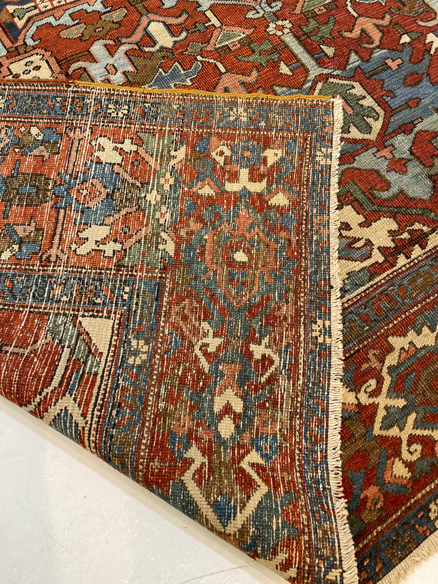Hand-Knotted Wool Rug Heriz Serapi 9'6" x 12'
