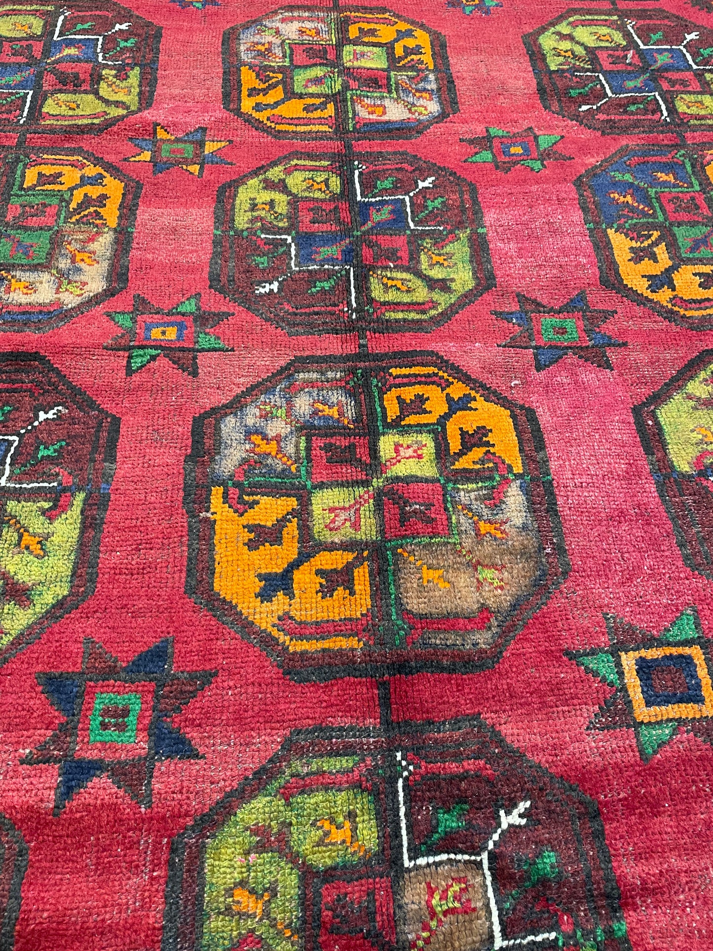 Hand-Knotted Wool Rug Turkmen Bukhara 7'7" x 9'6"