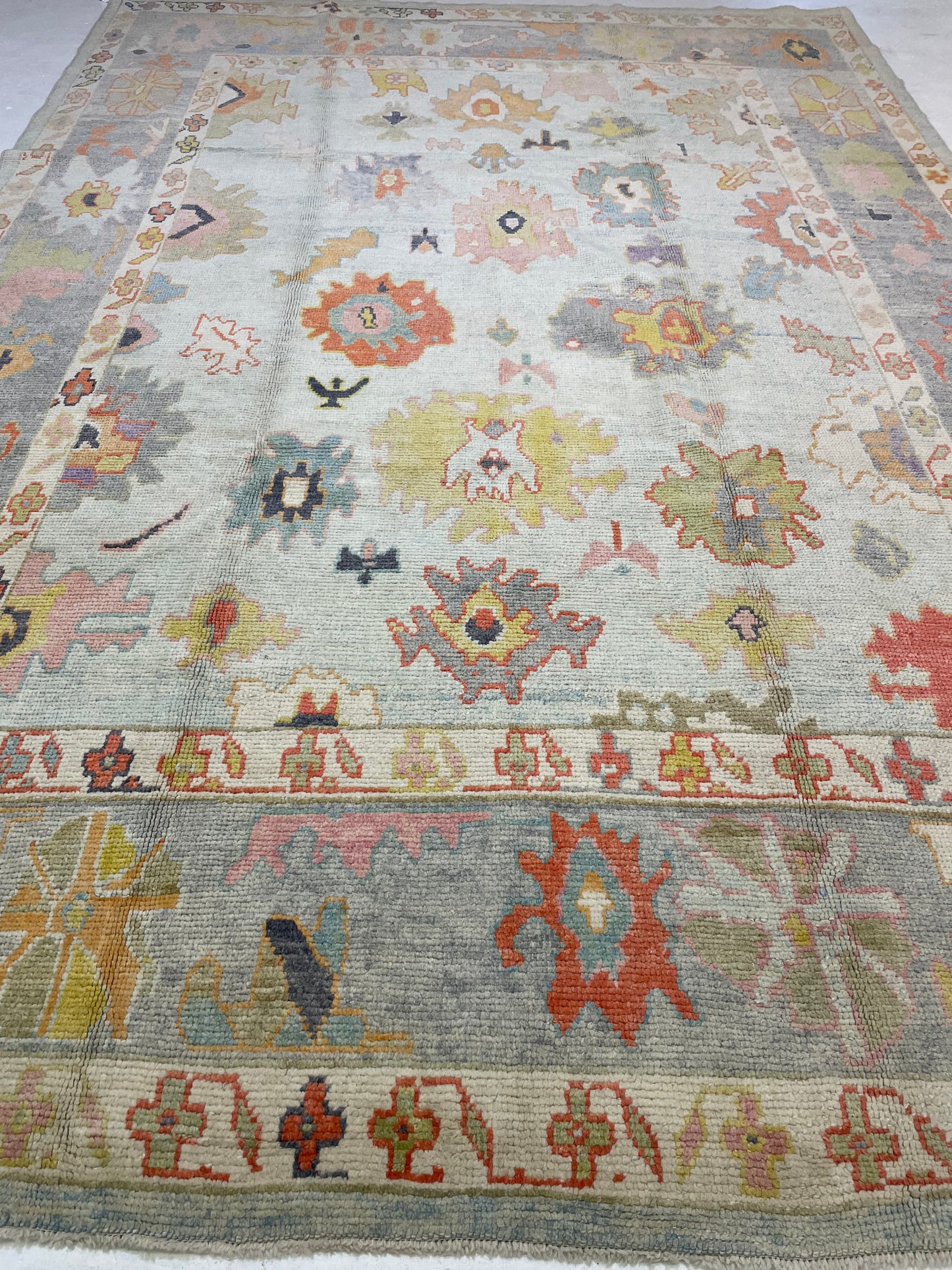Hand-Knotted Wool Rug Turkish Oushak 8'10" x 12'8"