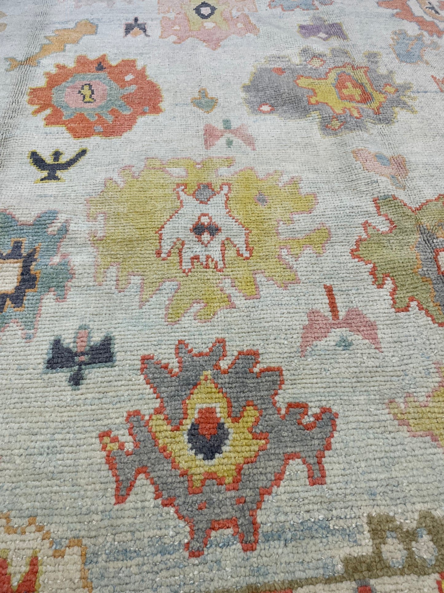 Hand-Knotted Wool Rug Turkish Oushak 8'10" x 12'8"