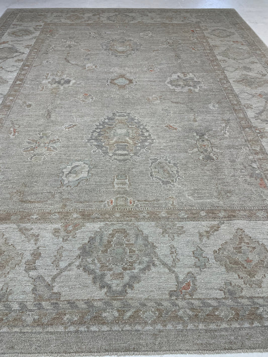 Hand-Knotted Wool Rug Turkish Oushak 9'7" x 12'5"