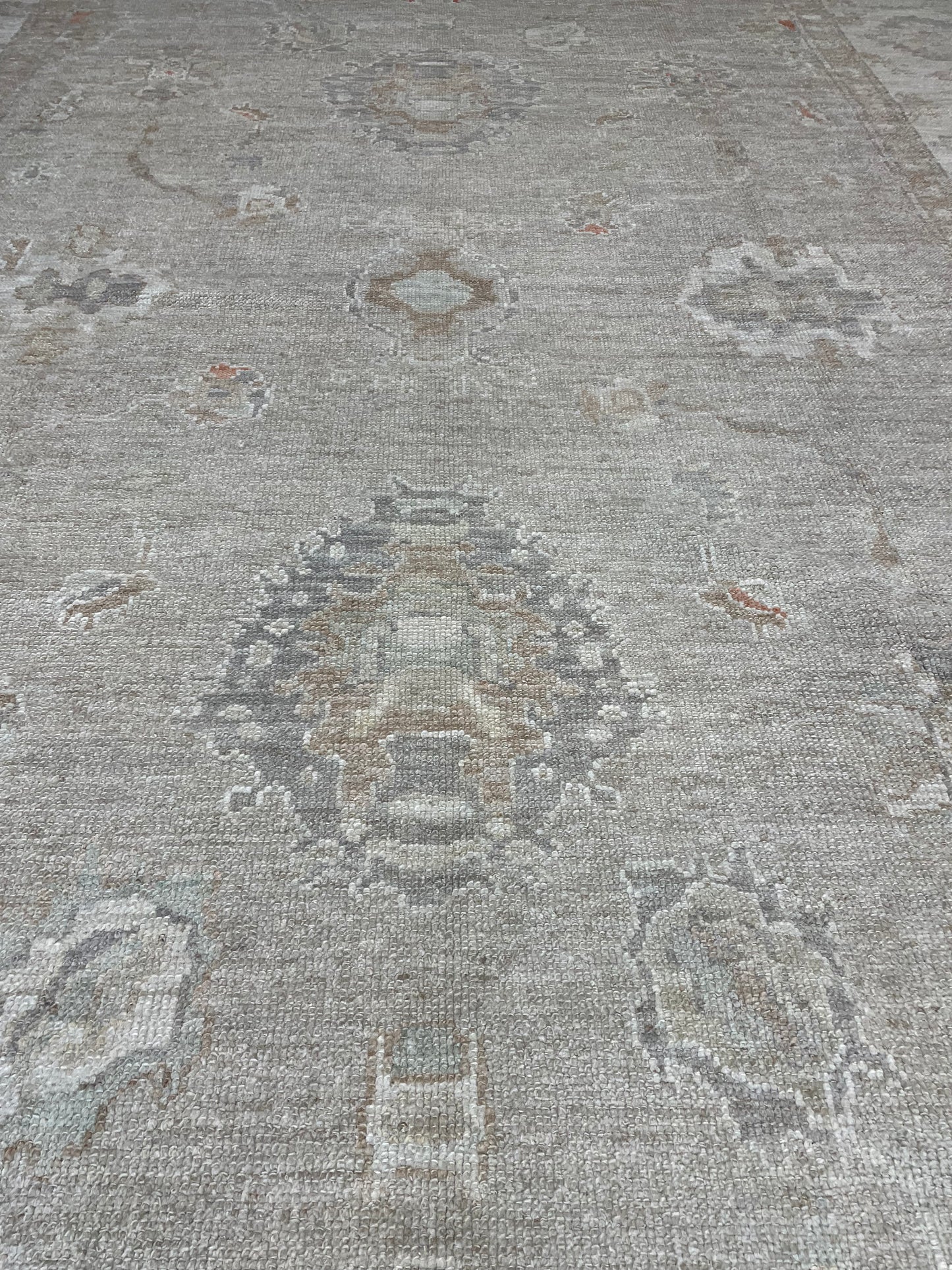 Hand-Knotted Wool Rug Turkish Oushak 9'7" x 12'5"